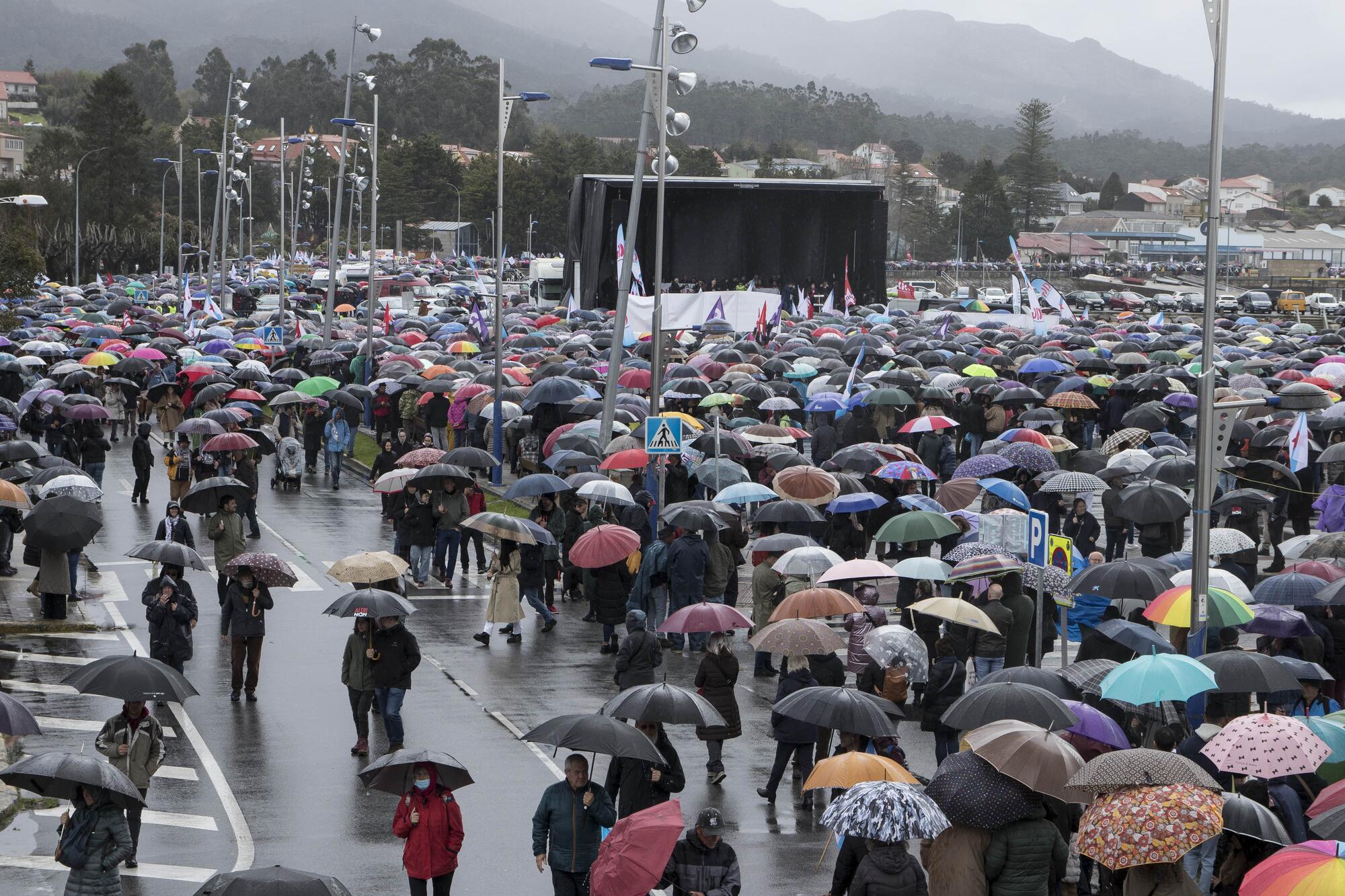 Manifestación A Pobra Altri Mina Touro - 6