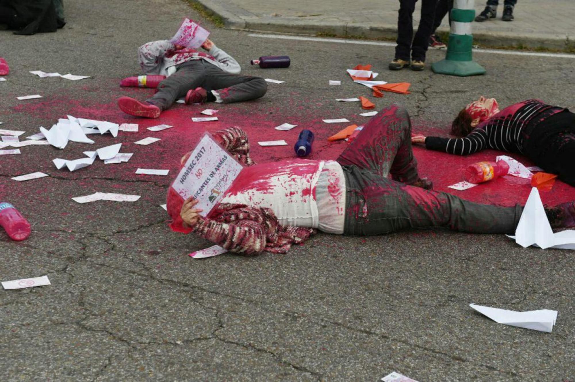 Activistas contra HOMSEC - 4