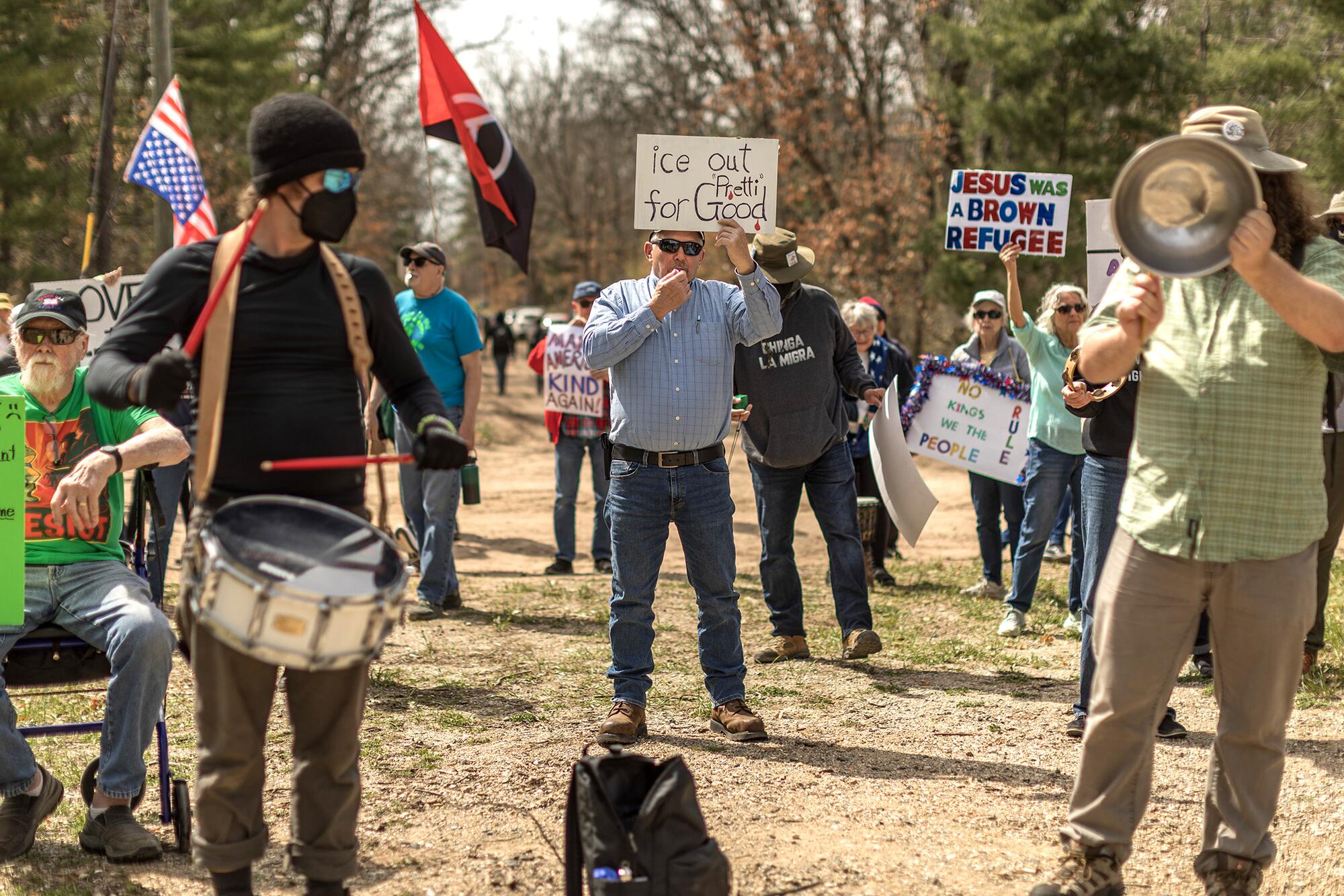 Protestas contra los abusos en el centro de detención para migrantes de North Lake (Michigan). - 3