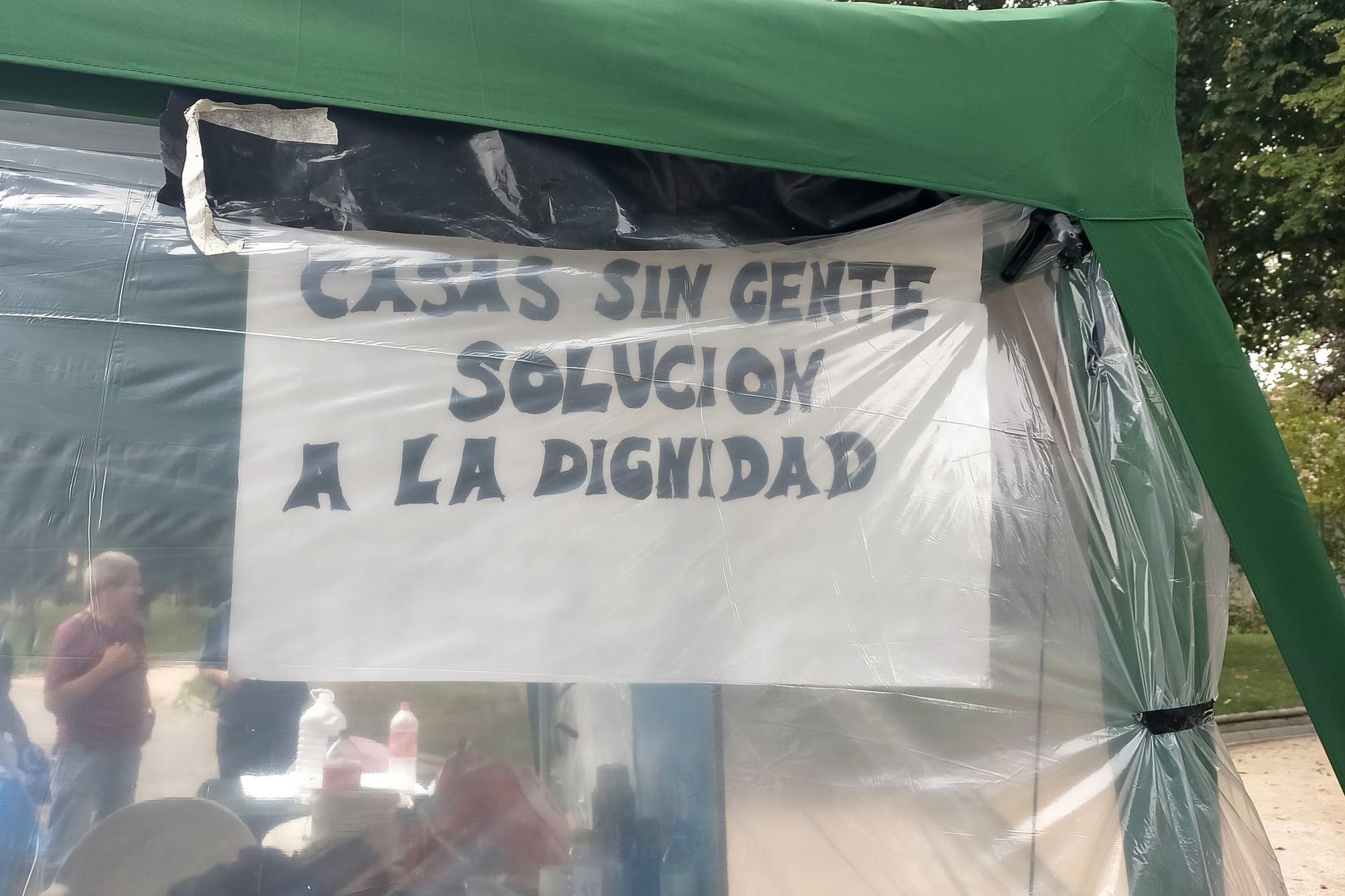 Desmantelamiento campamento La Dignidad