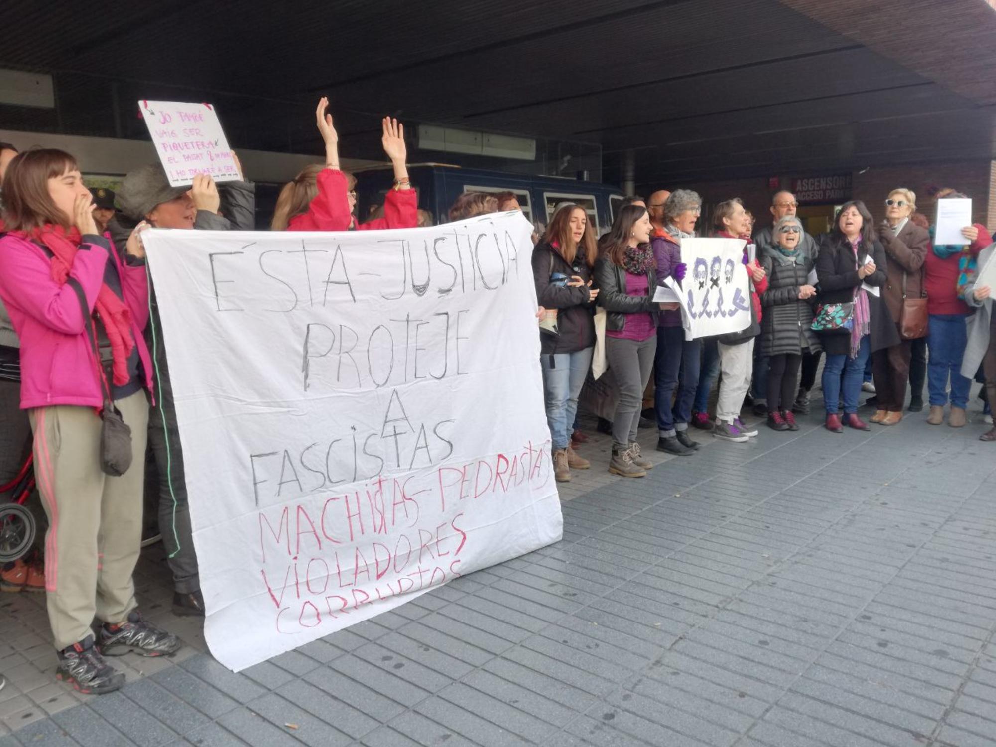 Accion multas huelga feminista valencia delegacion