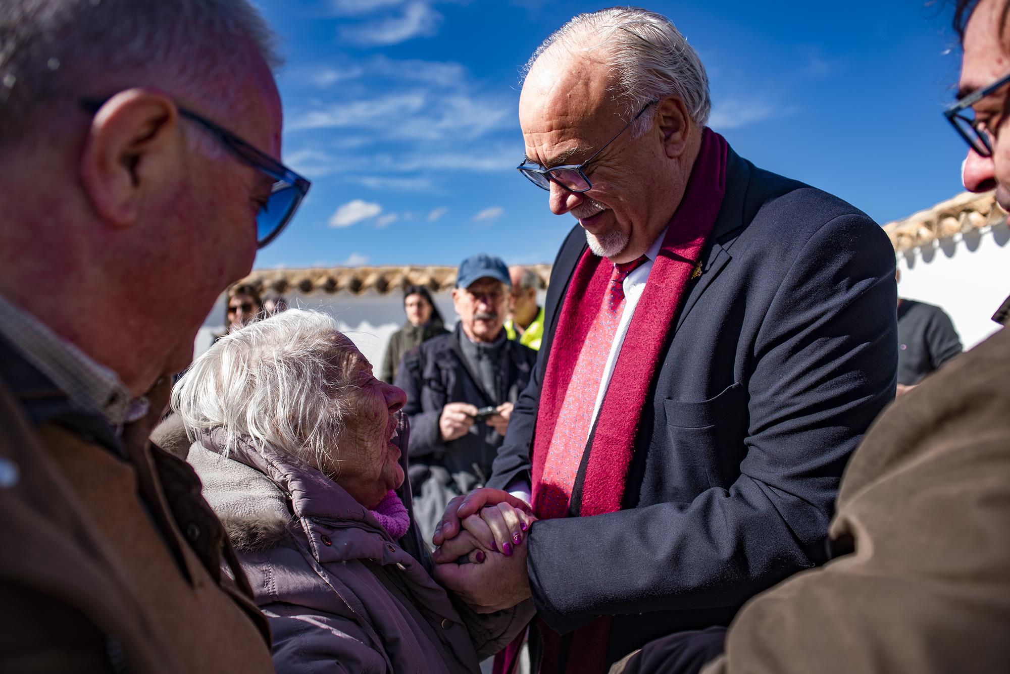 Manzanares entrega de restos - 9