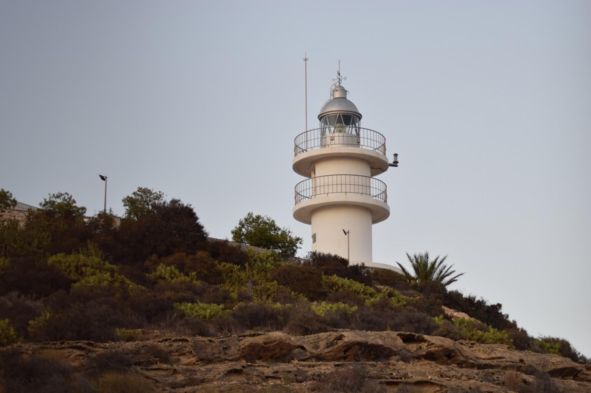 faro cabo huertas 2