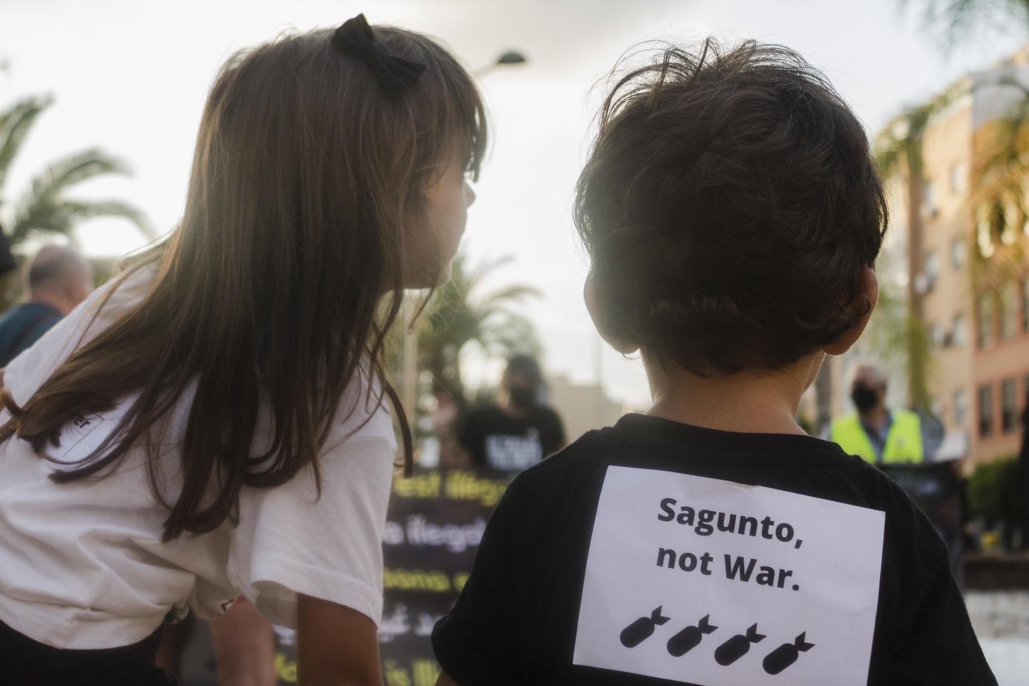 manifestacion sagunto valencia antimilitarista