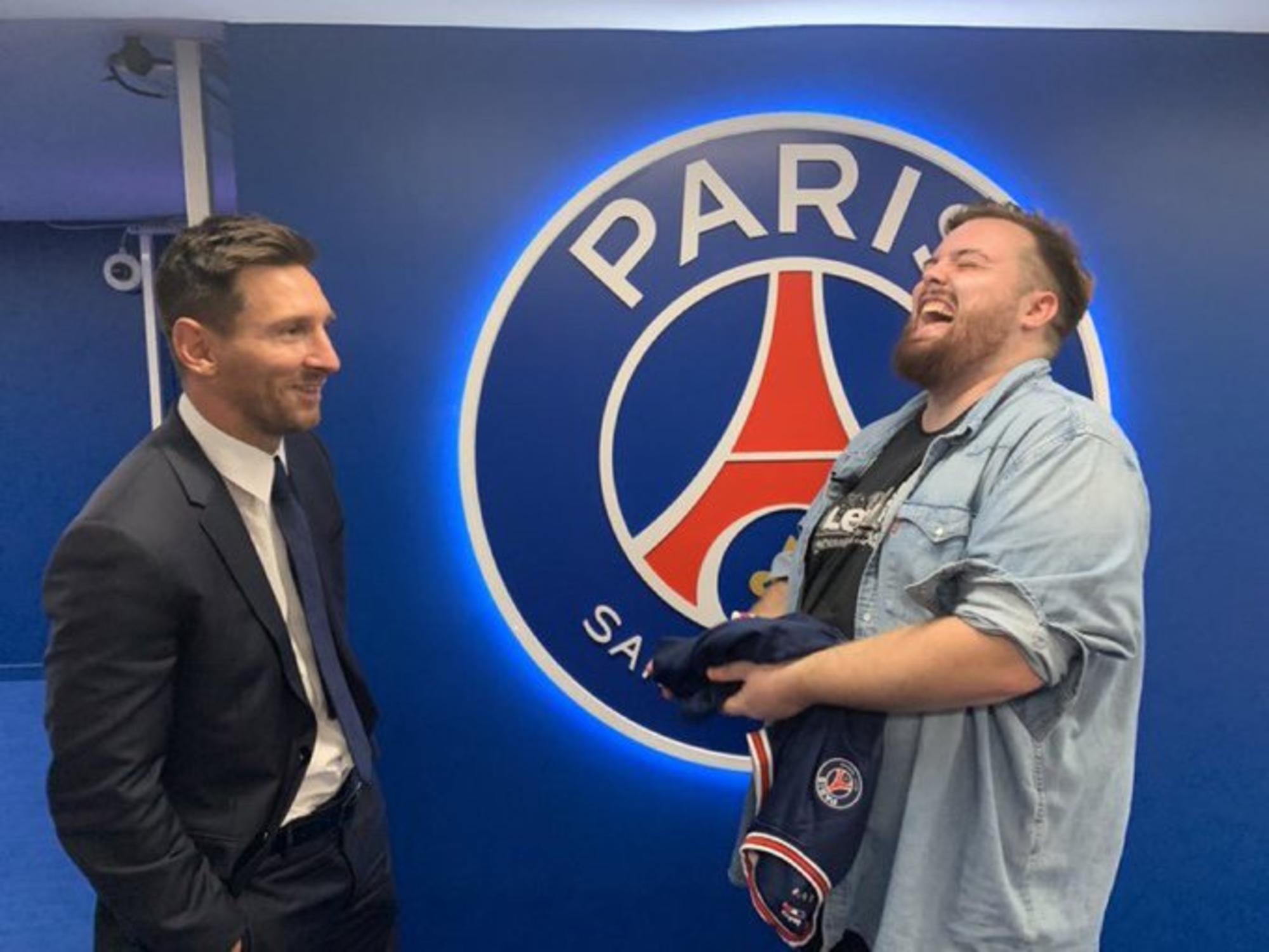 Ibai Llanos y Leo Messi en París