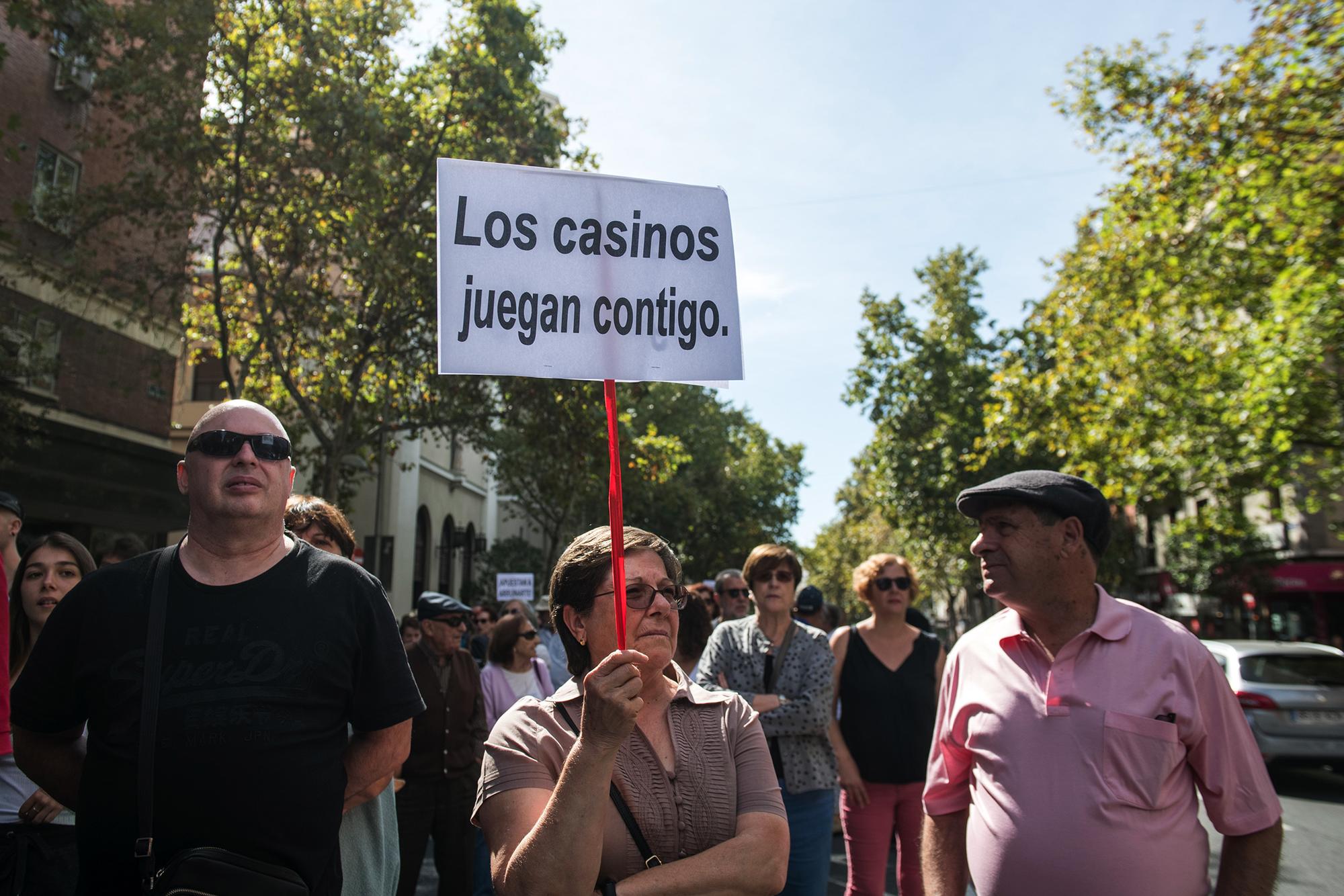 Manifestacion contra las casa de apuestas en el barrio de Tetuan, Madrid.