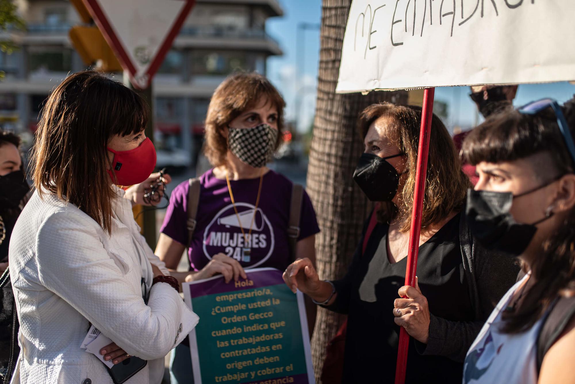Protestas Congreso Frutos Rojos Huelva 04
