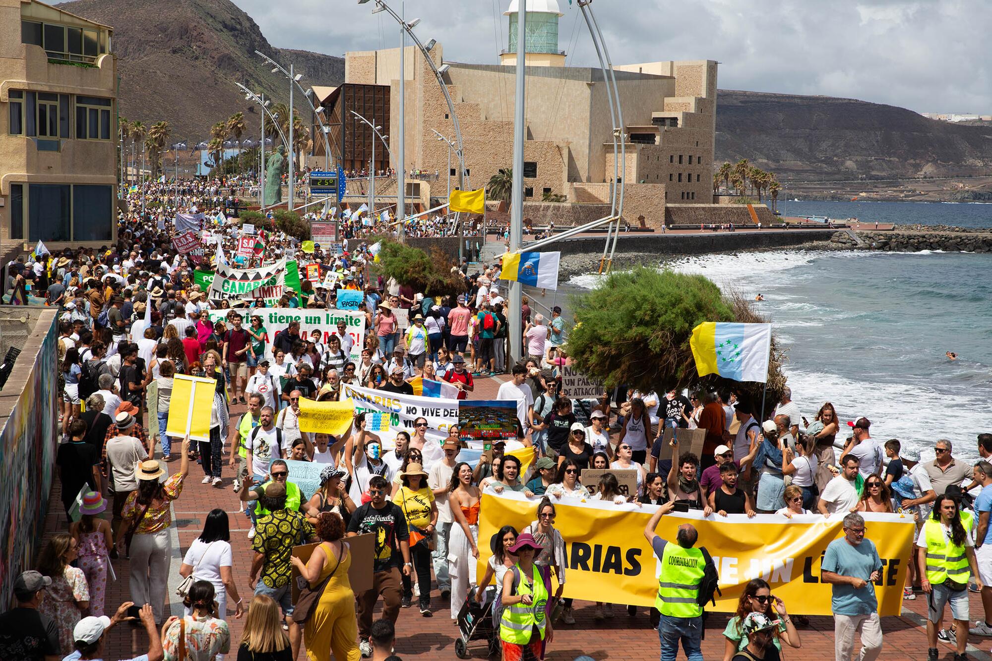 Manifestación Canarias se agota - 7