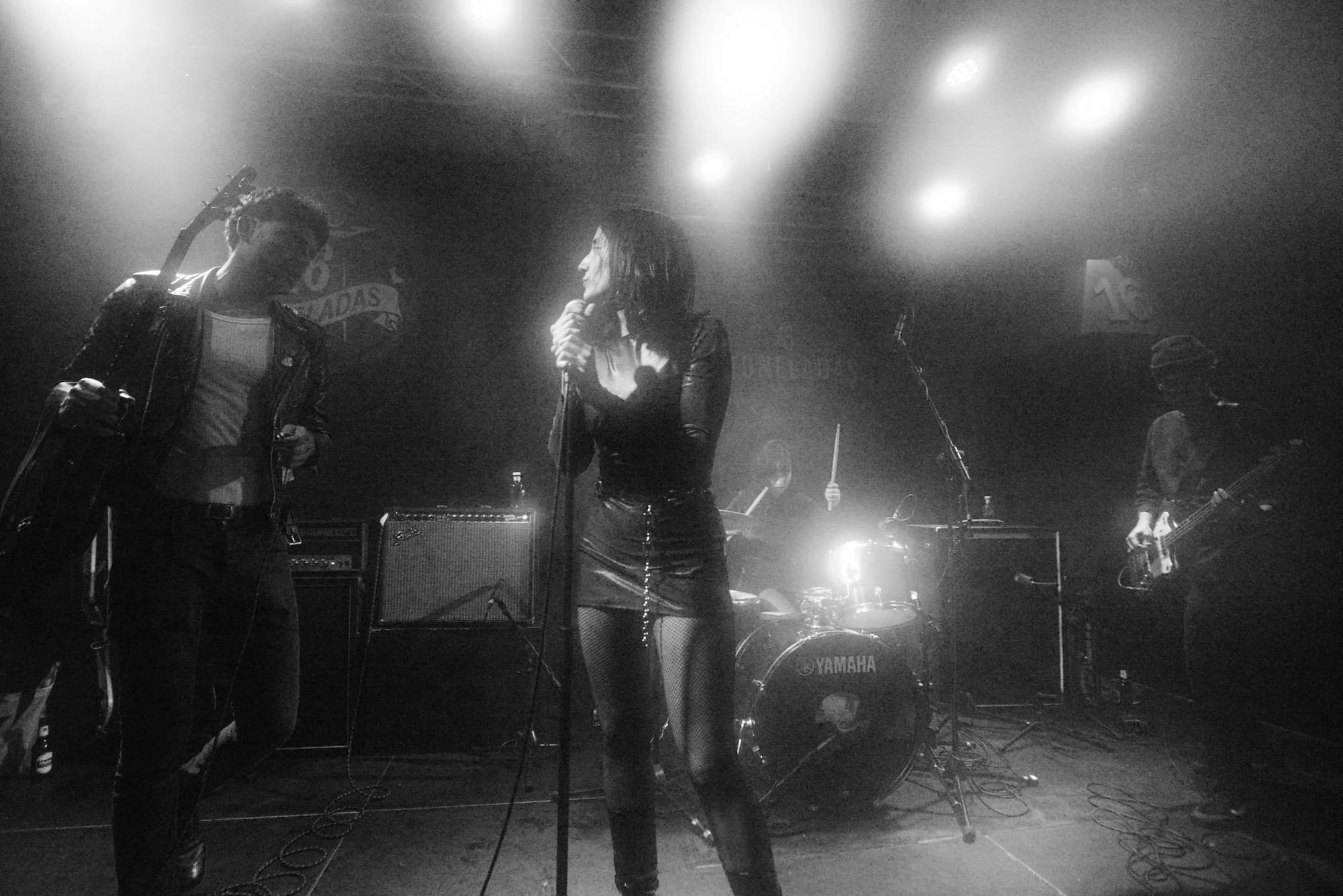 Barrera en concierto en la Sala 16 Toneladas de Valencia