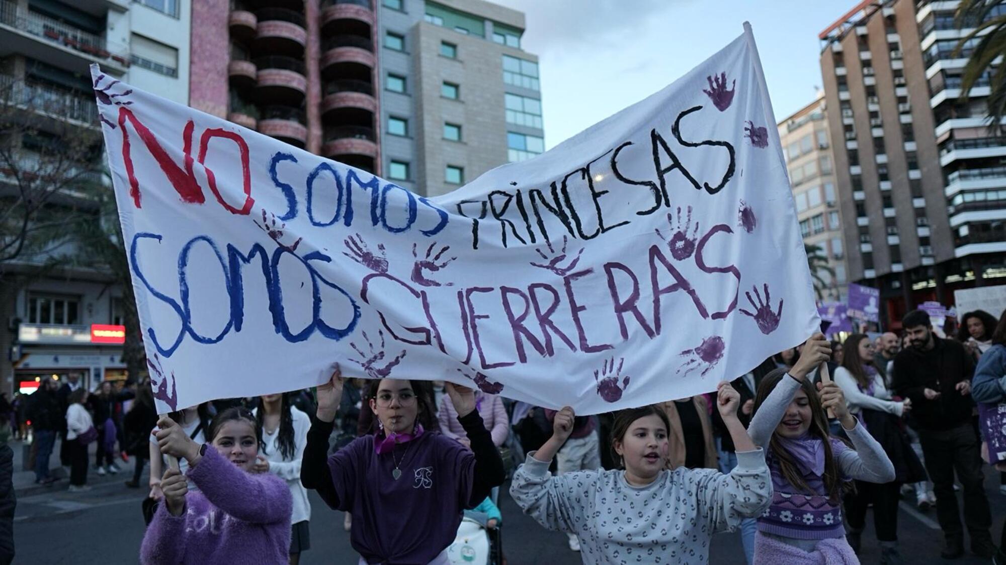 Alicante8m24