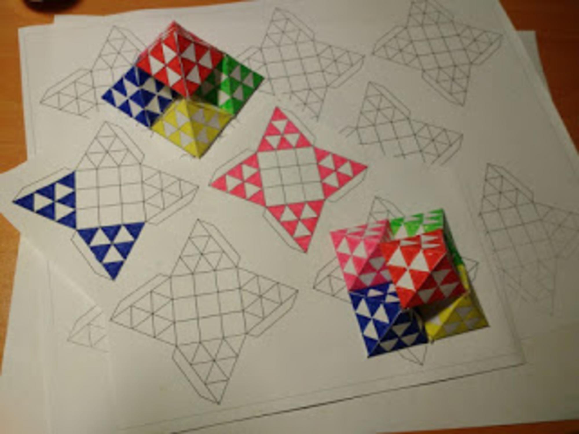 Pirámide fractal