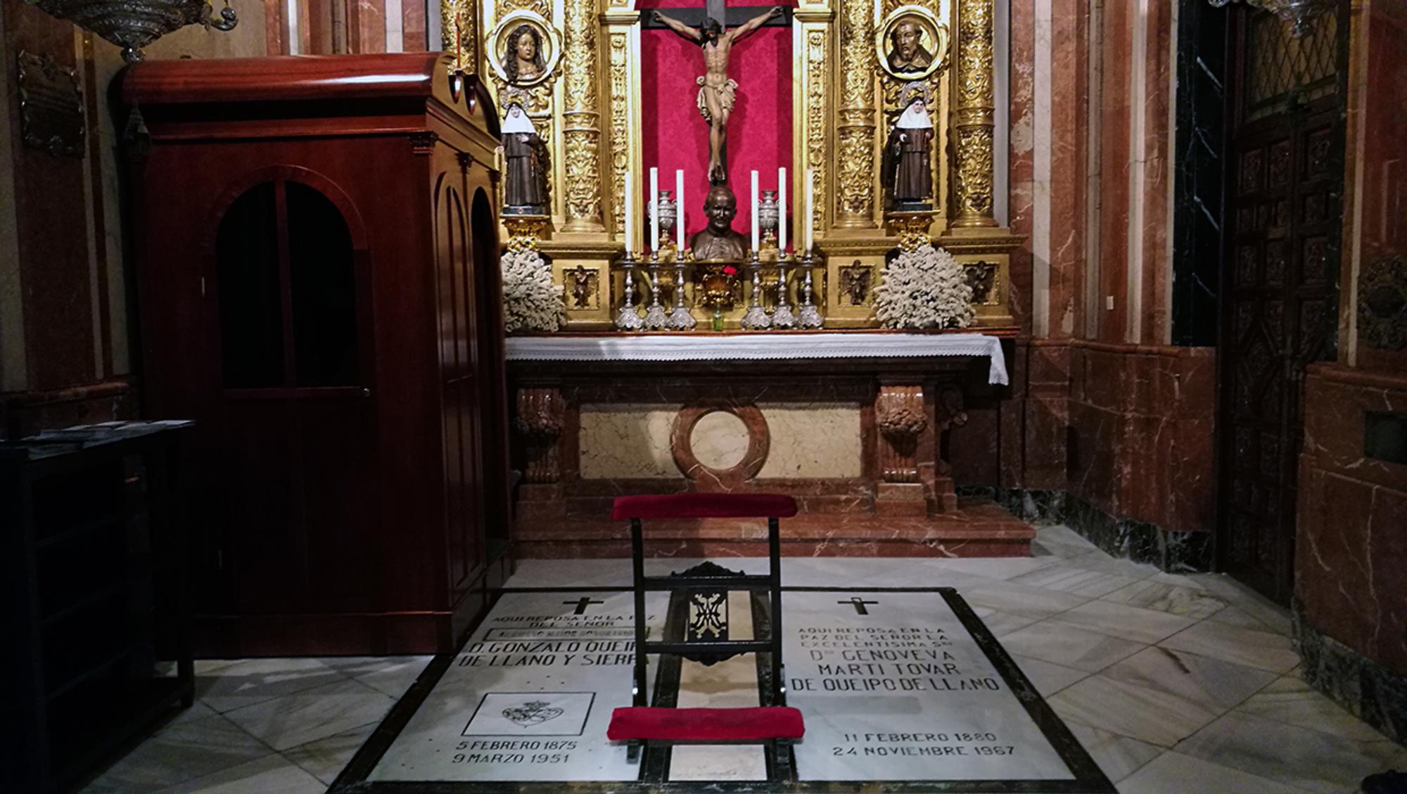 Interior de la Basílica de la Macarena