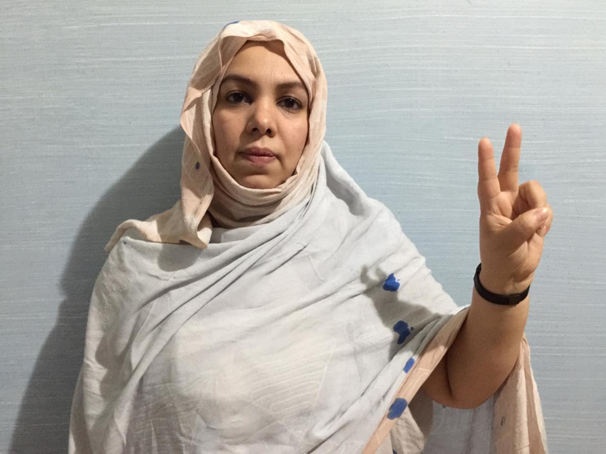 Mahfouda Lefkir, Durante la entrevista