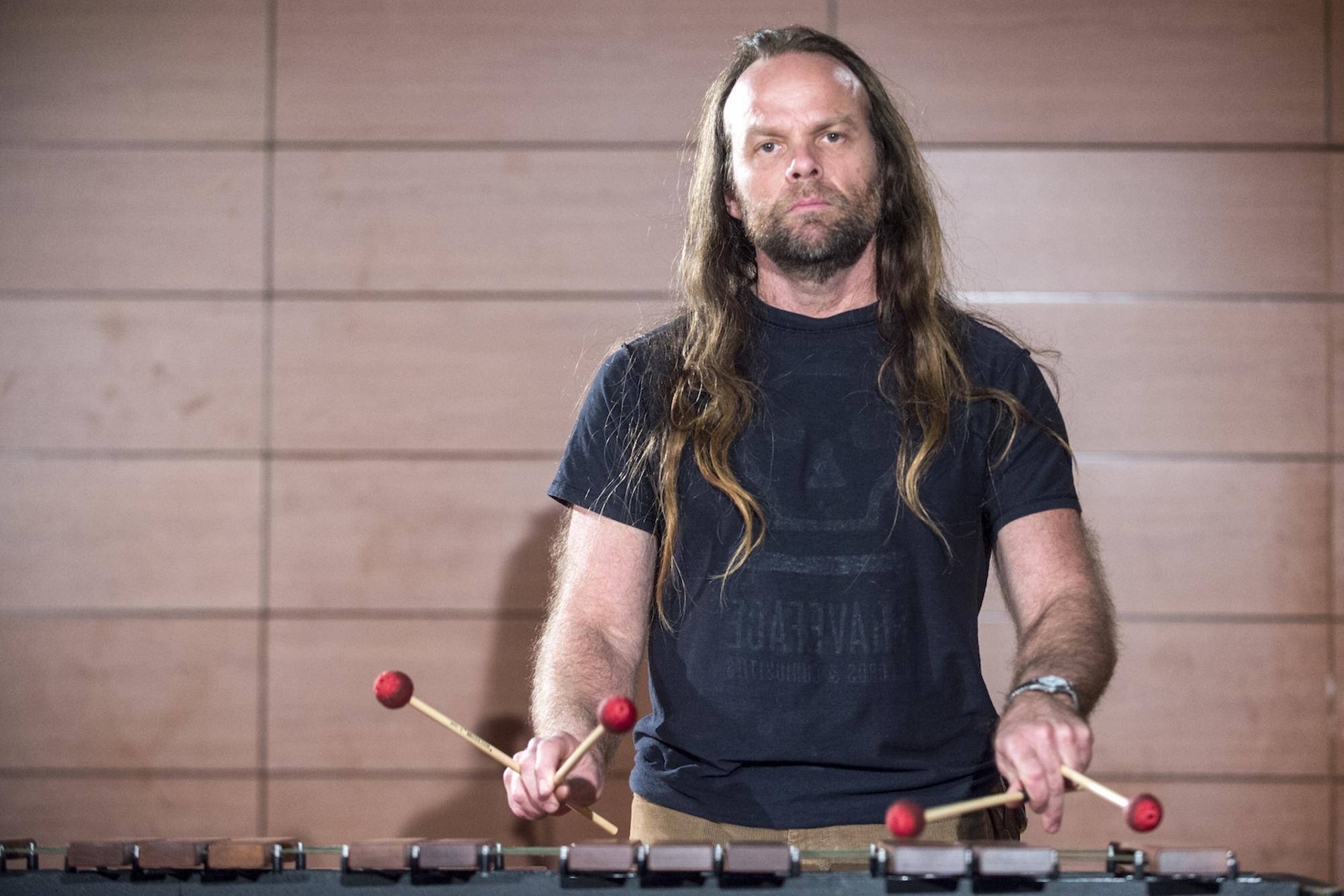 Thor Harris en directo