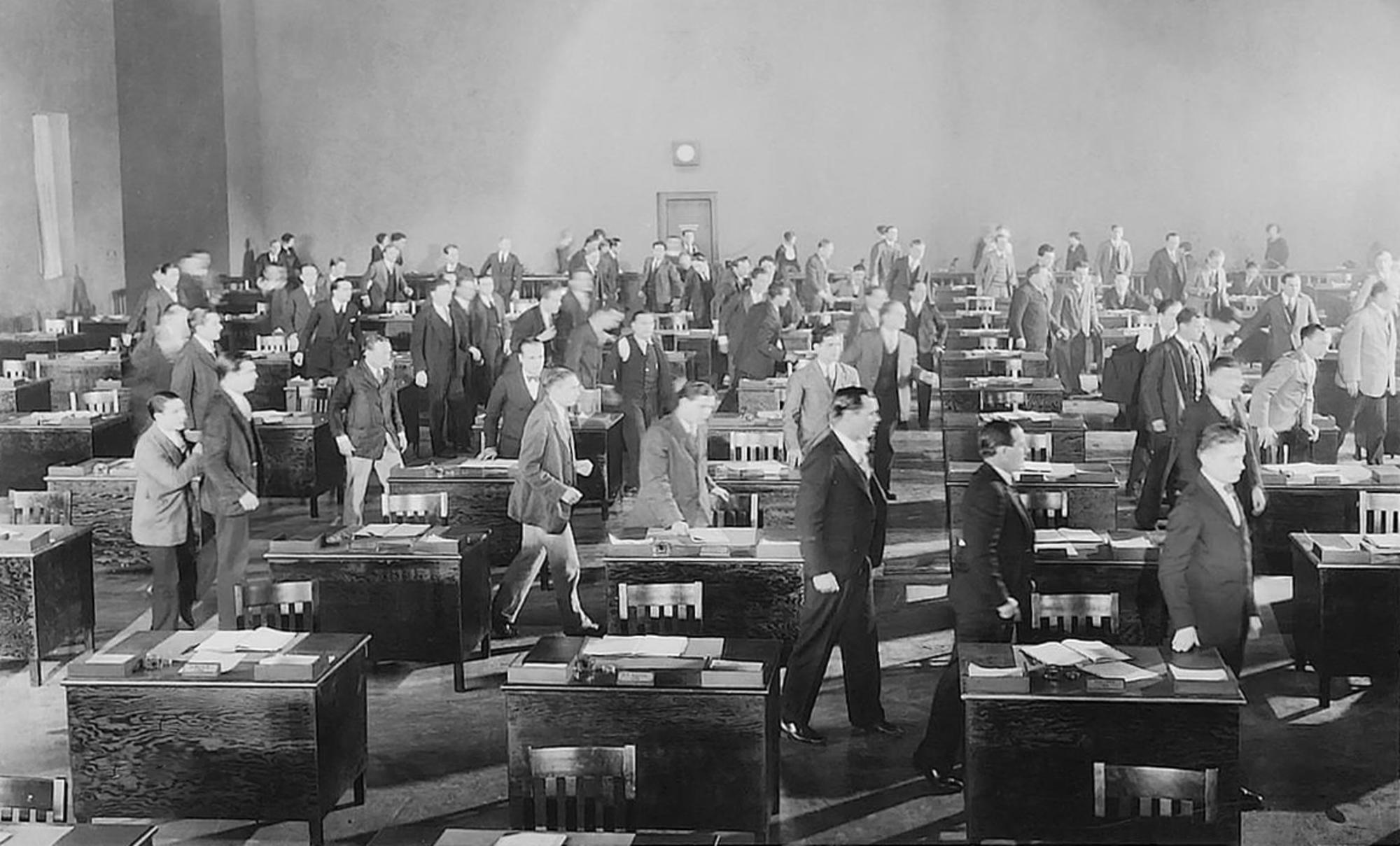 Fotograma de The Crowd (King Vidor, 1928).