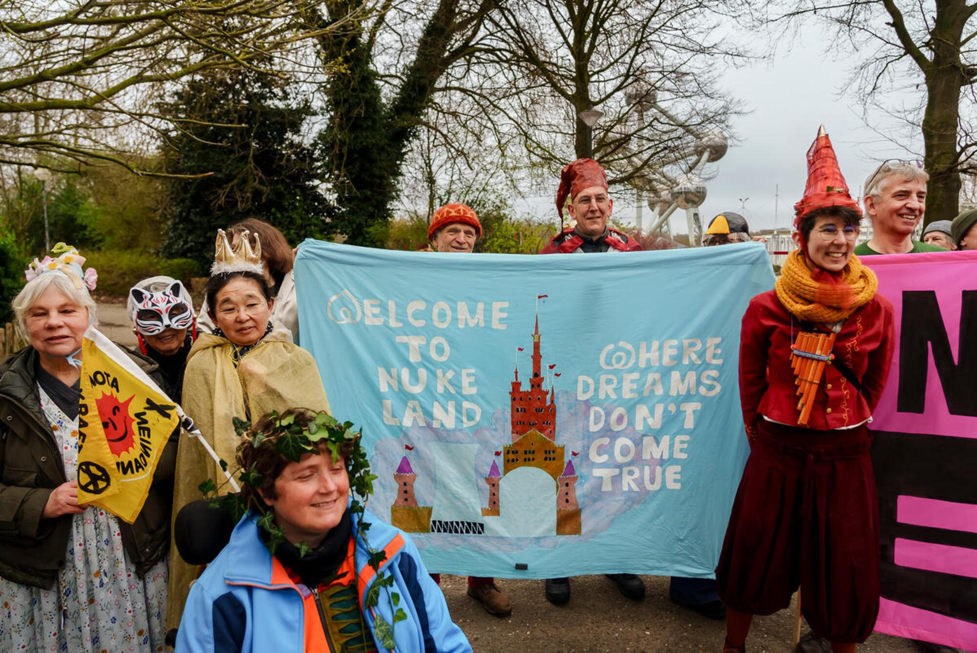 Activistas de Nucleolandia en marzo de 2024, Bruselas. Fuente: Beyond Nuclear International
