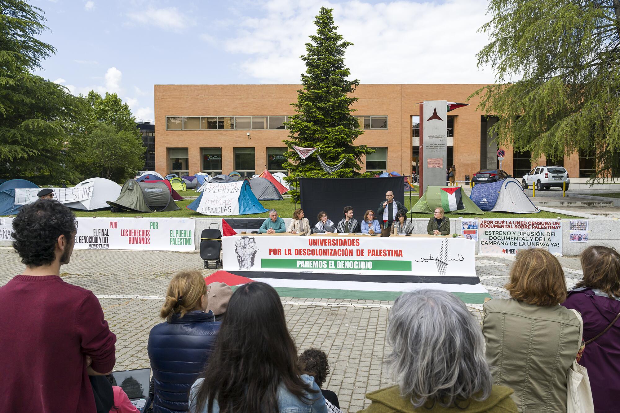 Acampada Palestina Complutense 14-05-25 - 8