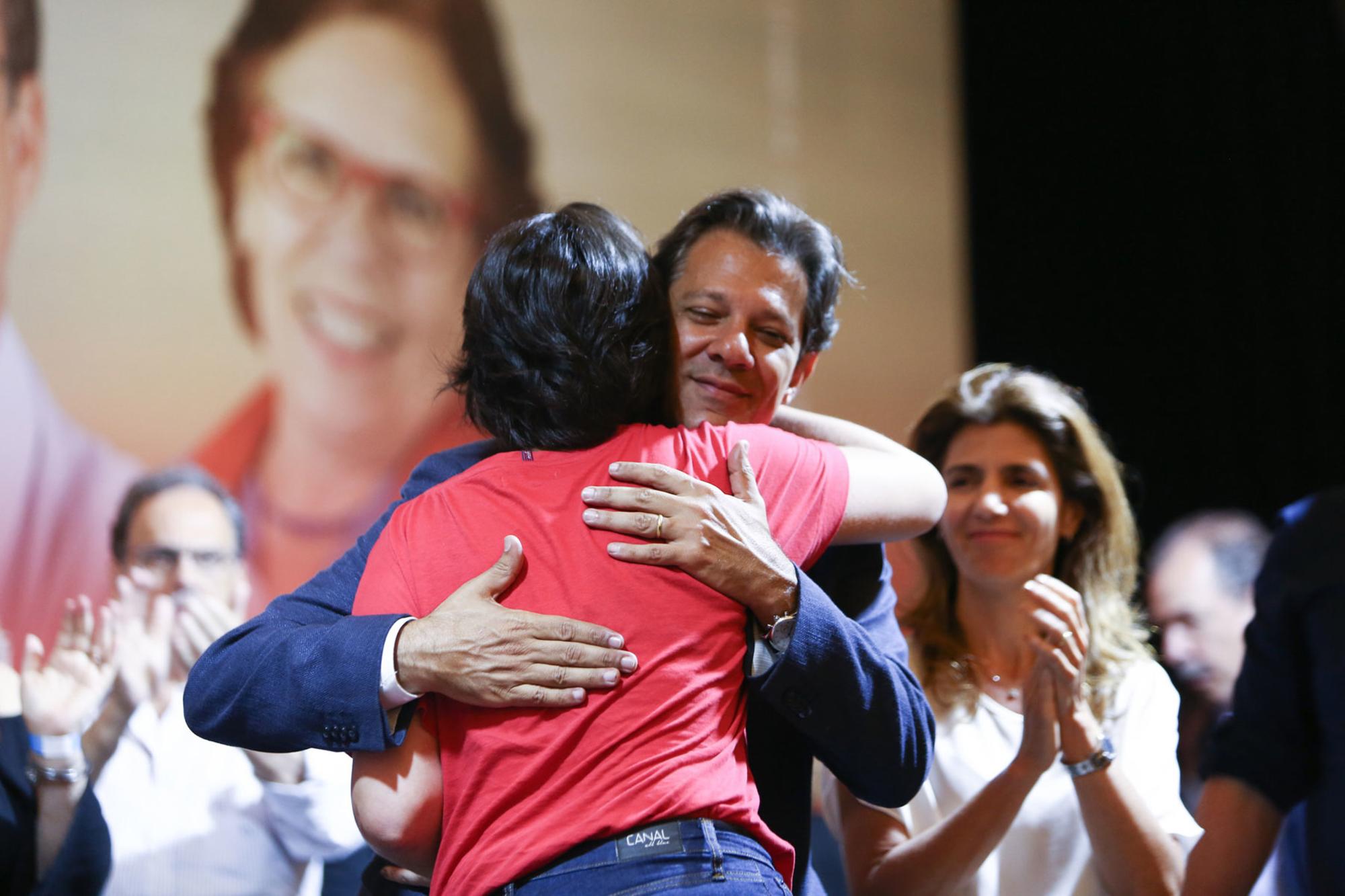 El candidato del PT, Fernando Haddad, en un acto electoral en septiembre.