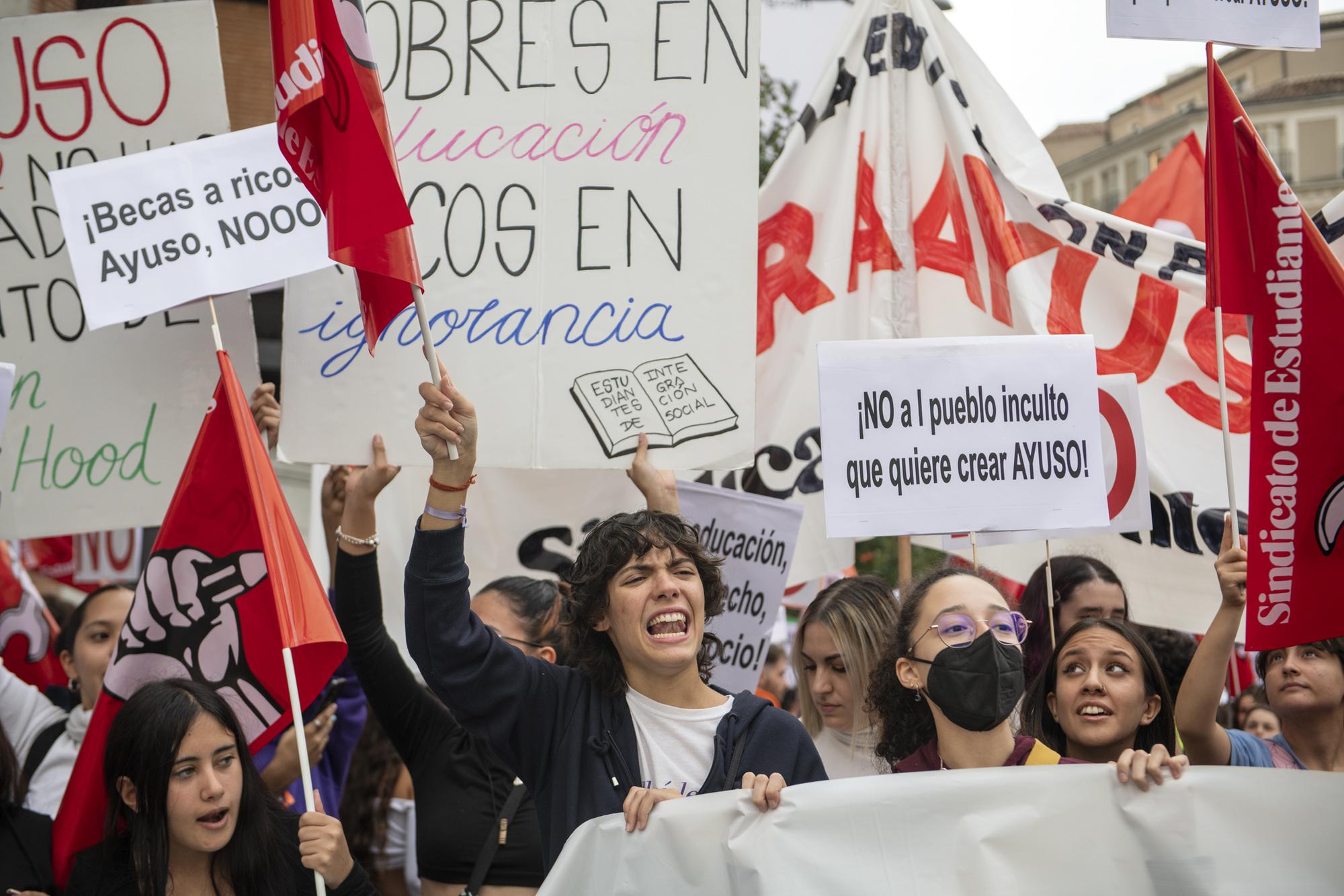 Manifestación Huelga estudiantes Salud Mental - 17