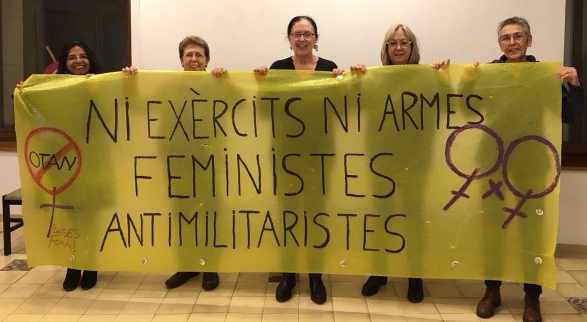 Montserrat Cervera. Feministas antimilitaristas