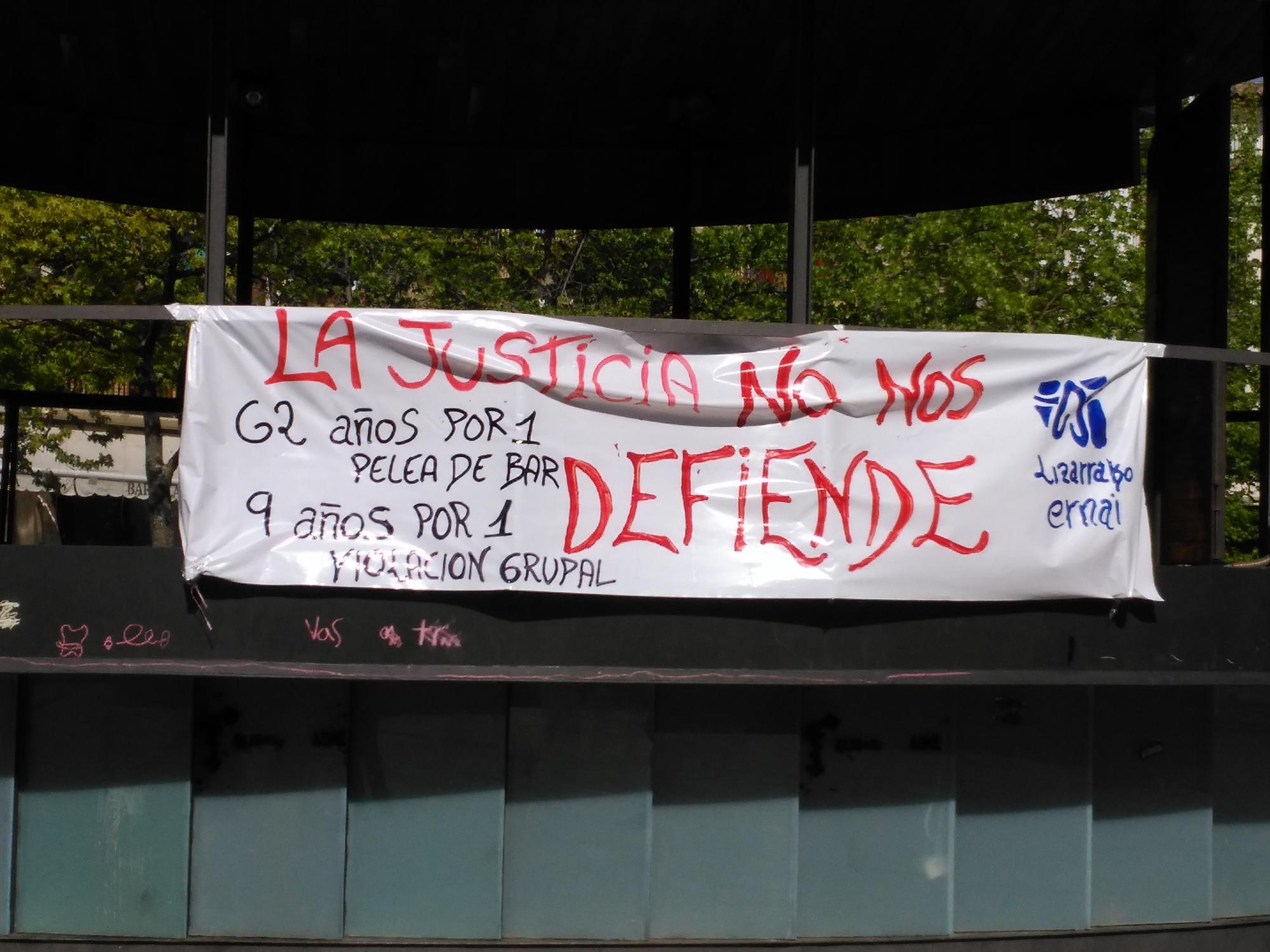 Pancarta La Manada