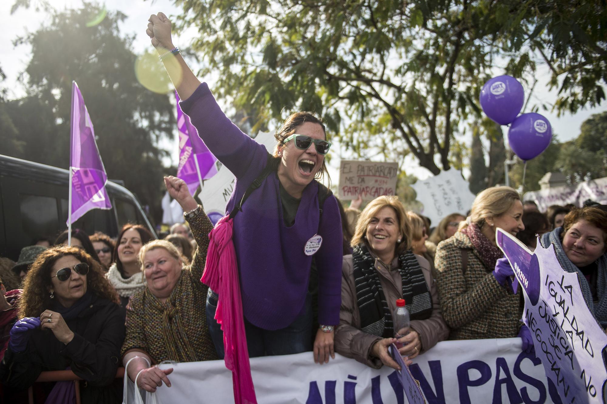 Concentracion feminista del Parlamento andaluz 4