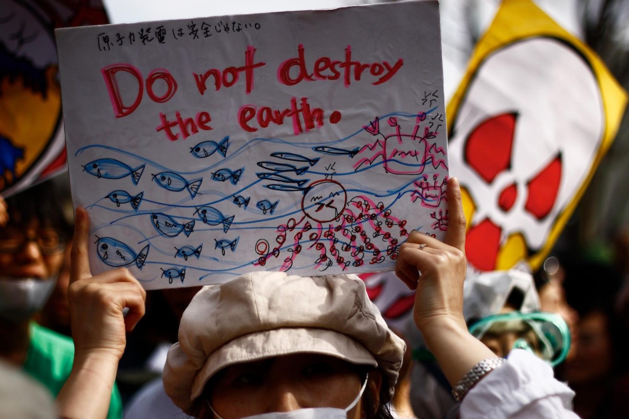 Tanto el sector pesquero como la sociedad civil japonesa se oponen al vertido de agua radiactiva de Fukushima al océano. Fuente: Beyond Nuclear International