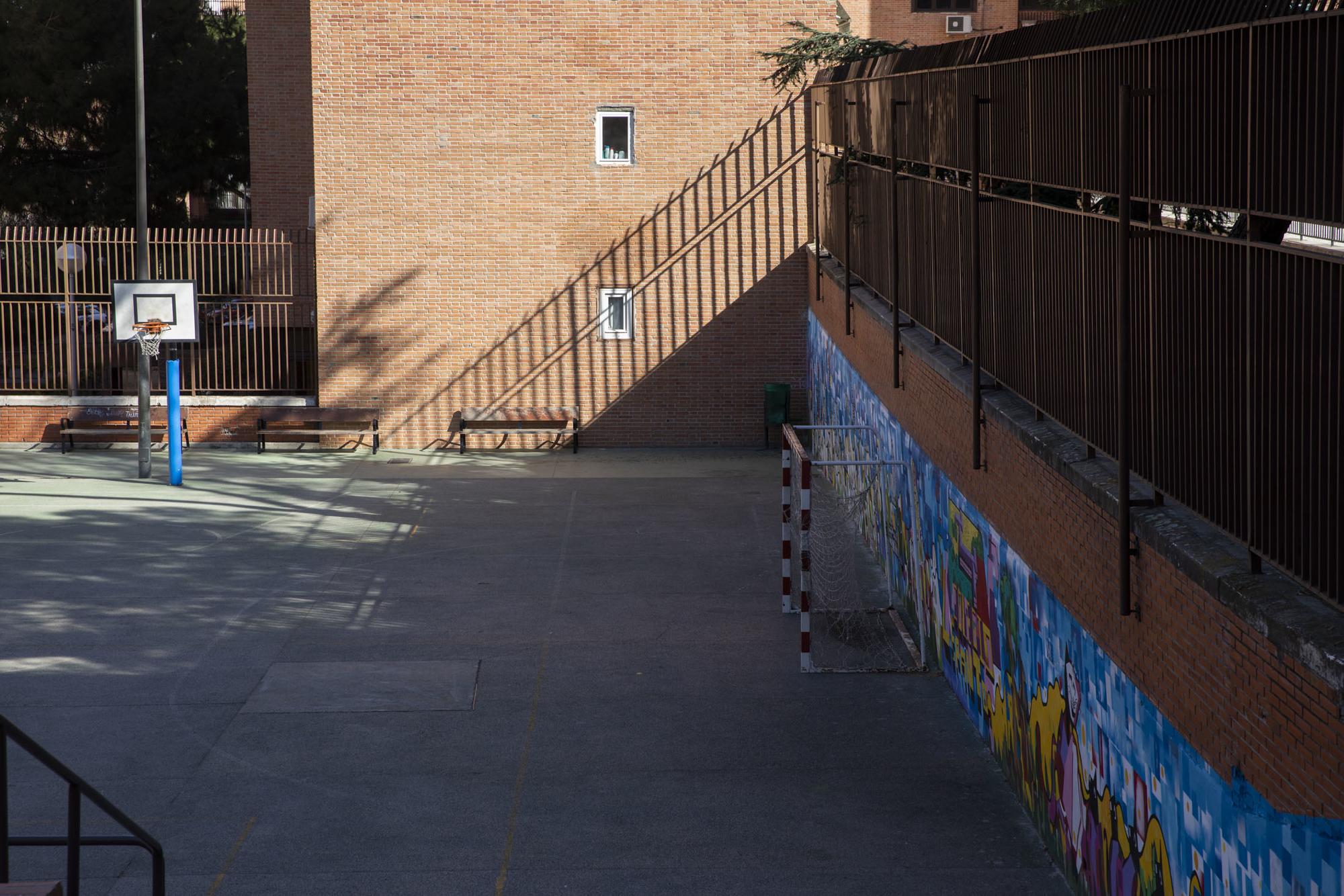 Coronavirus colegio vacío