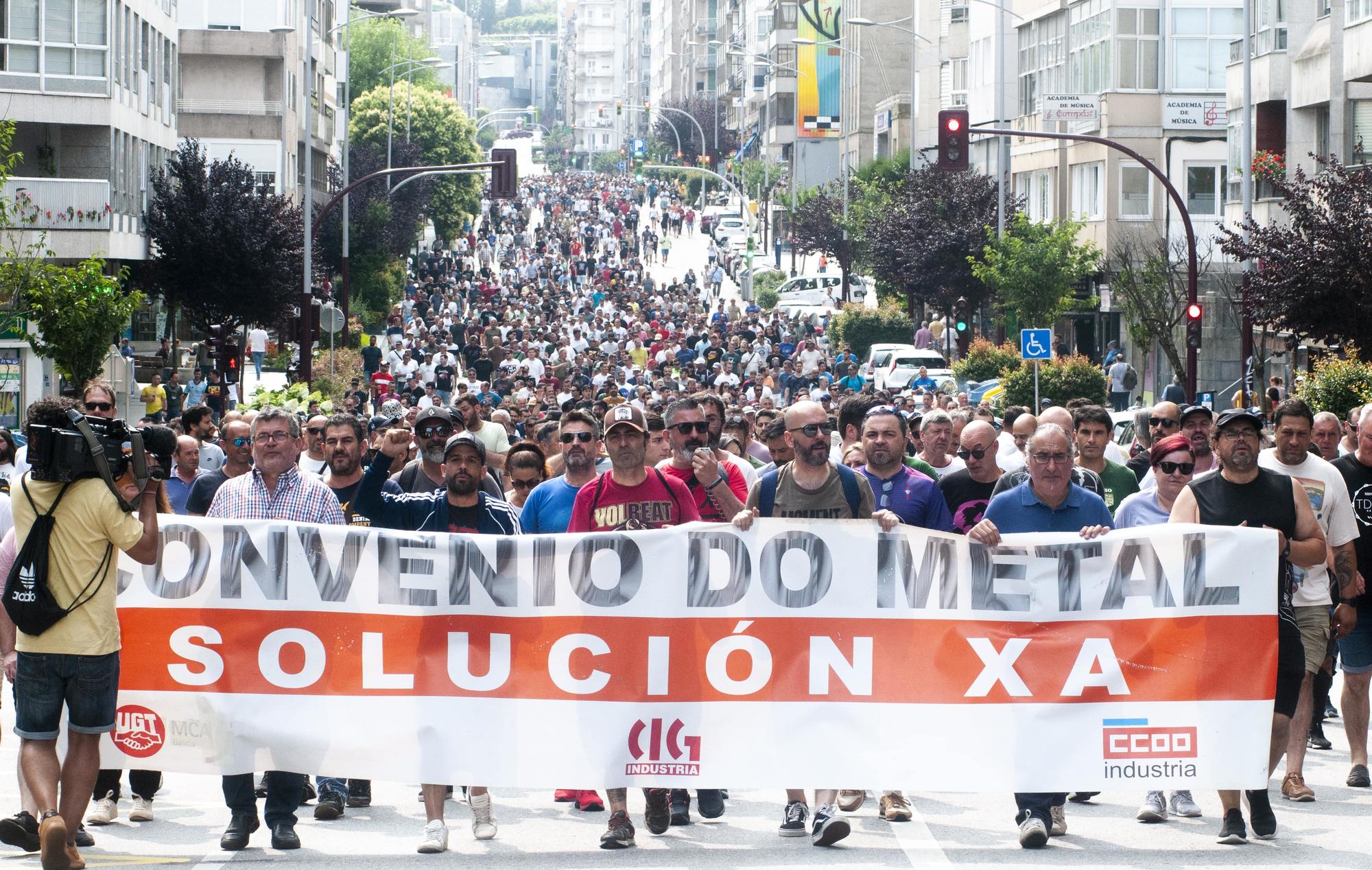 Cuarto día de folga do sector do metal en Pontevedra - 13