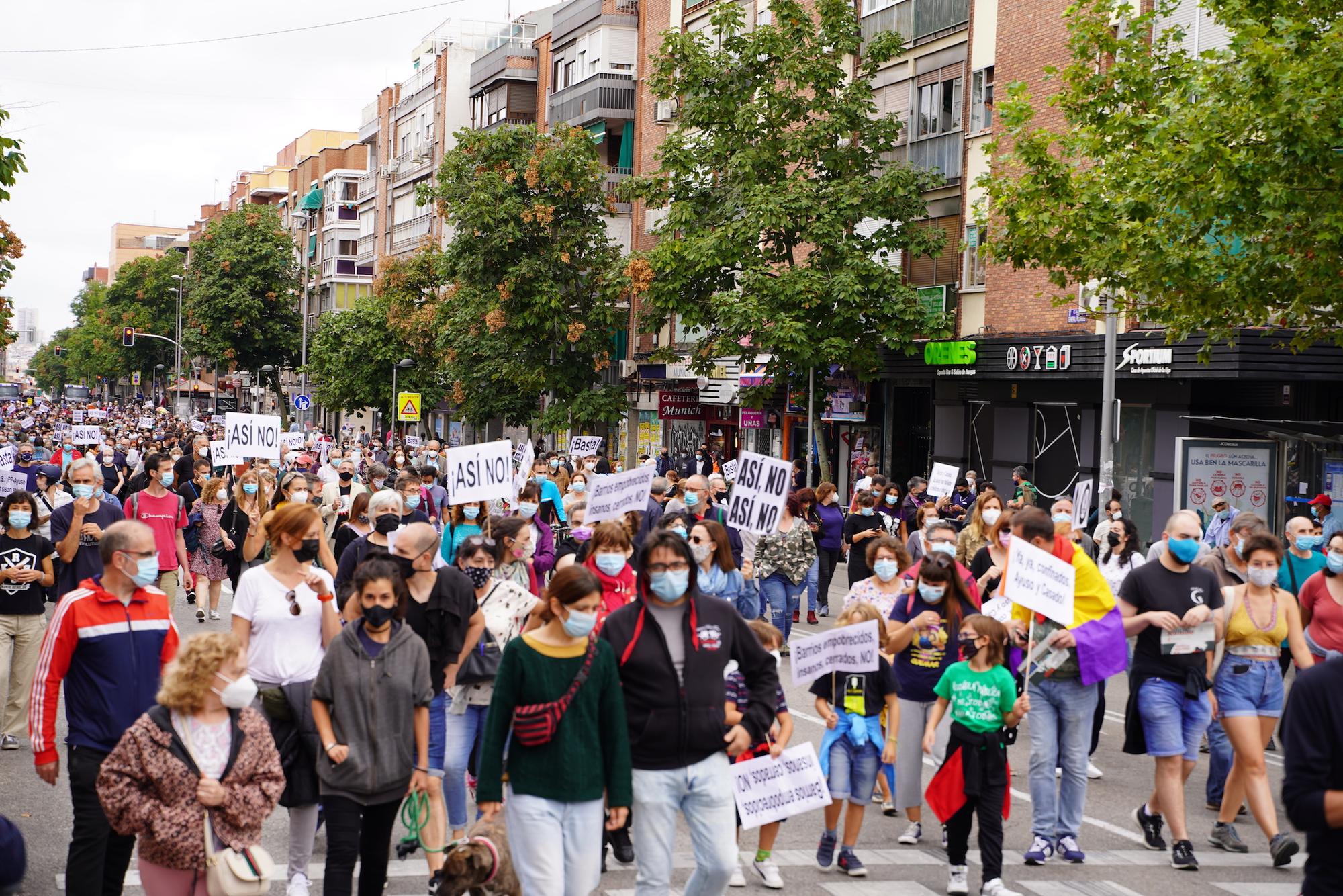 Concentraciones contra las políticas de la Comunidad de Madrid durante el covid - 1