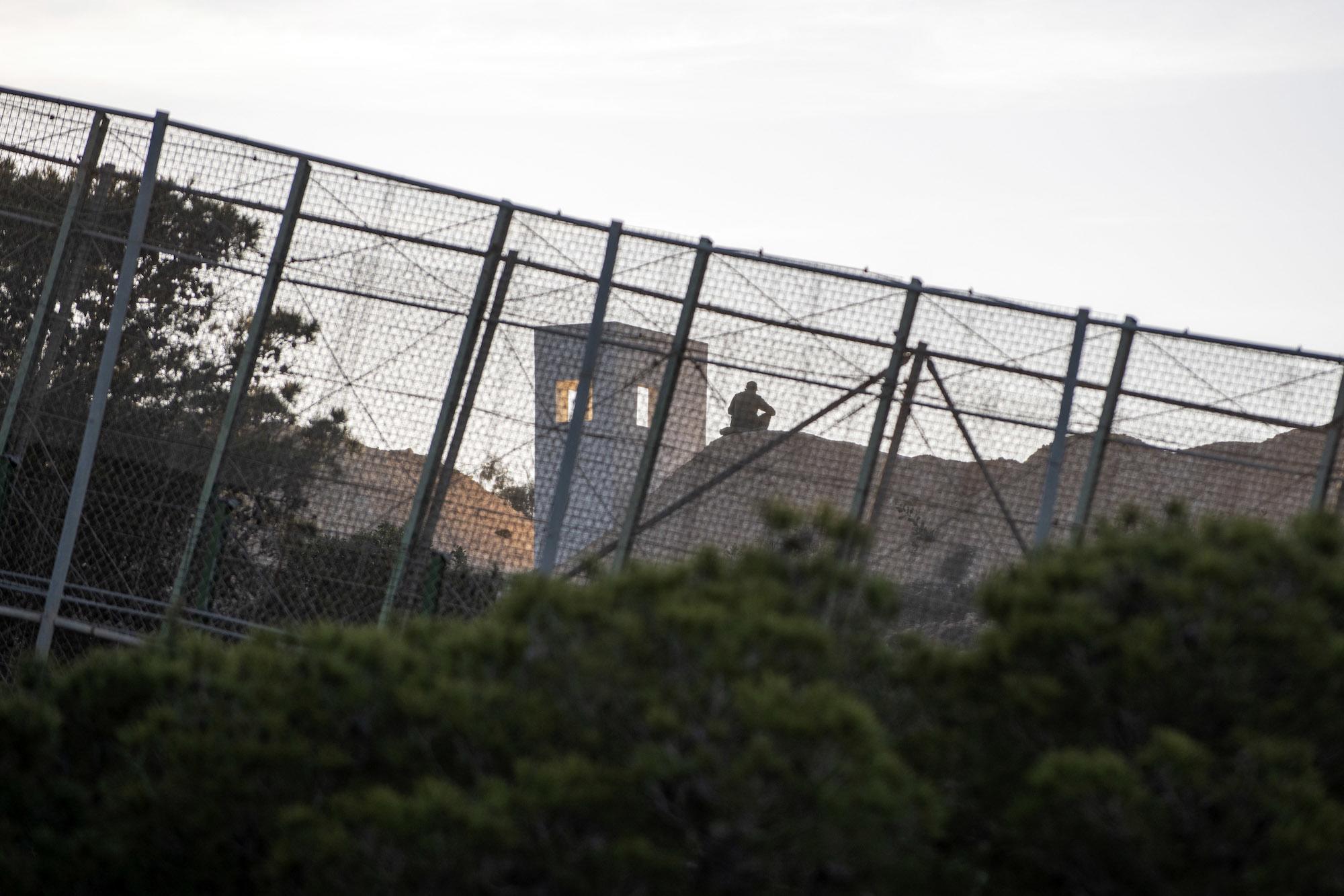 Valla de Melilla frontera