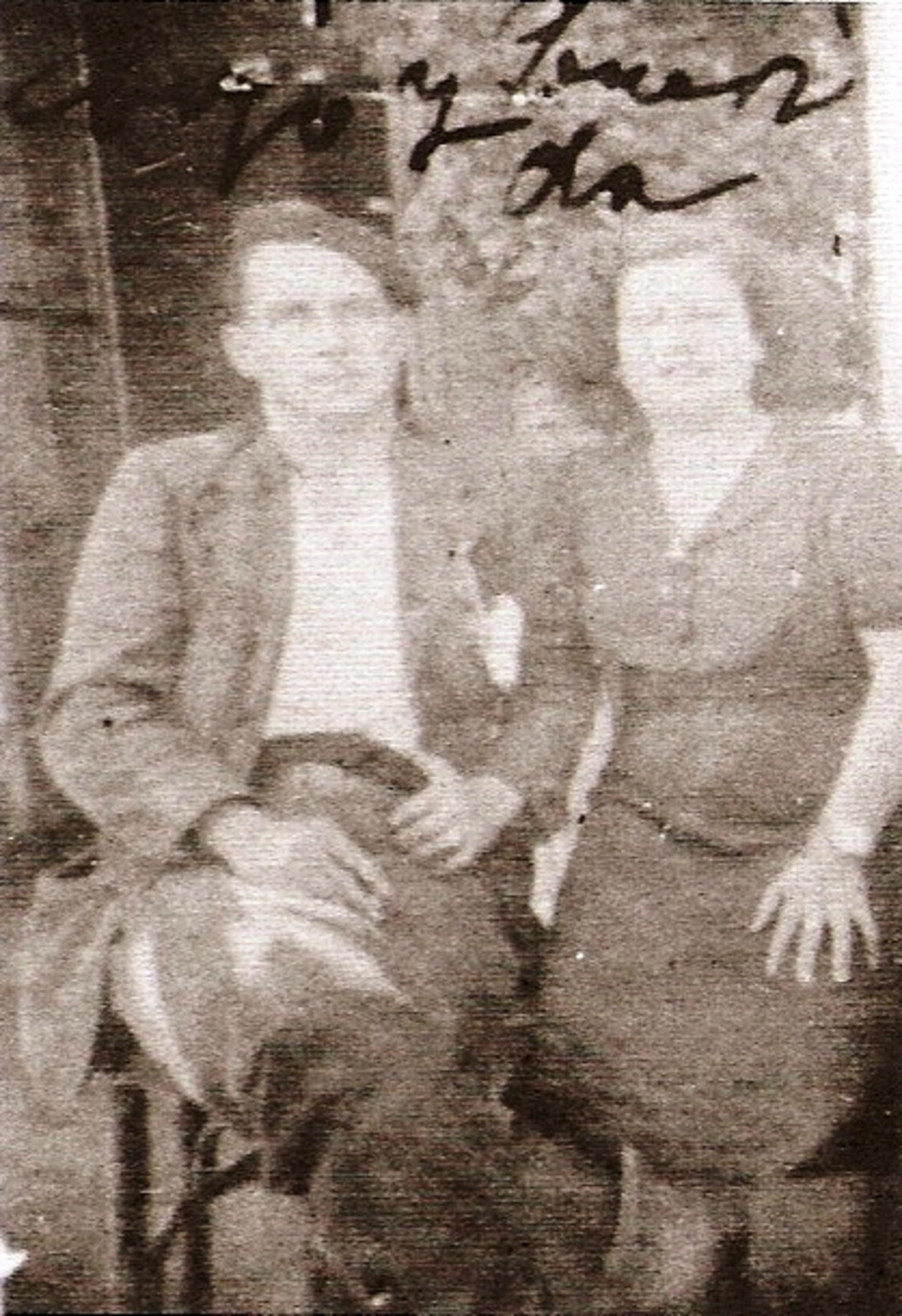 "El Cojo de la Porrada" y Luisa "La Cortada".