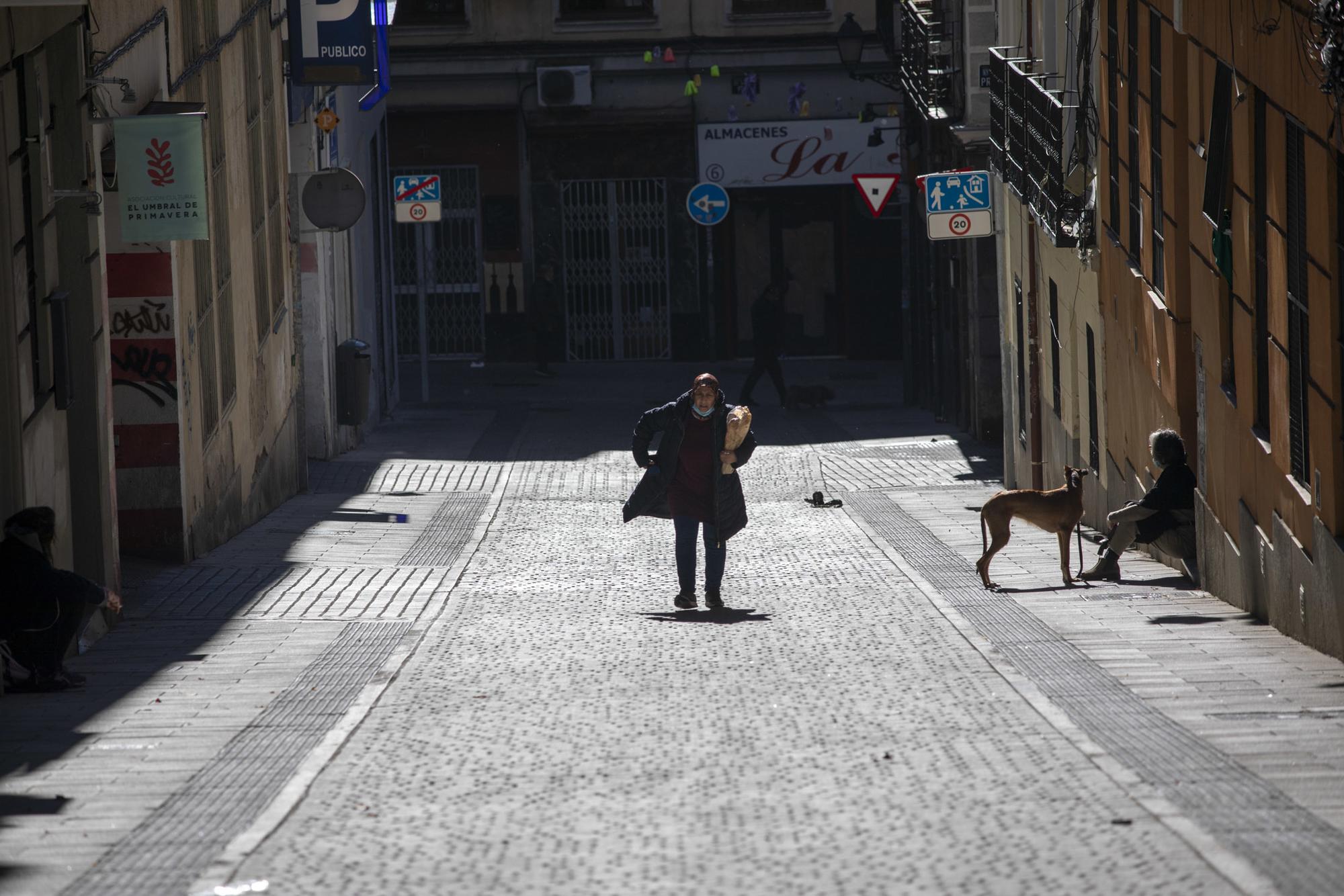 Mujer en Lavapies