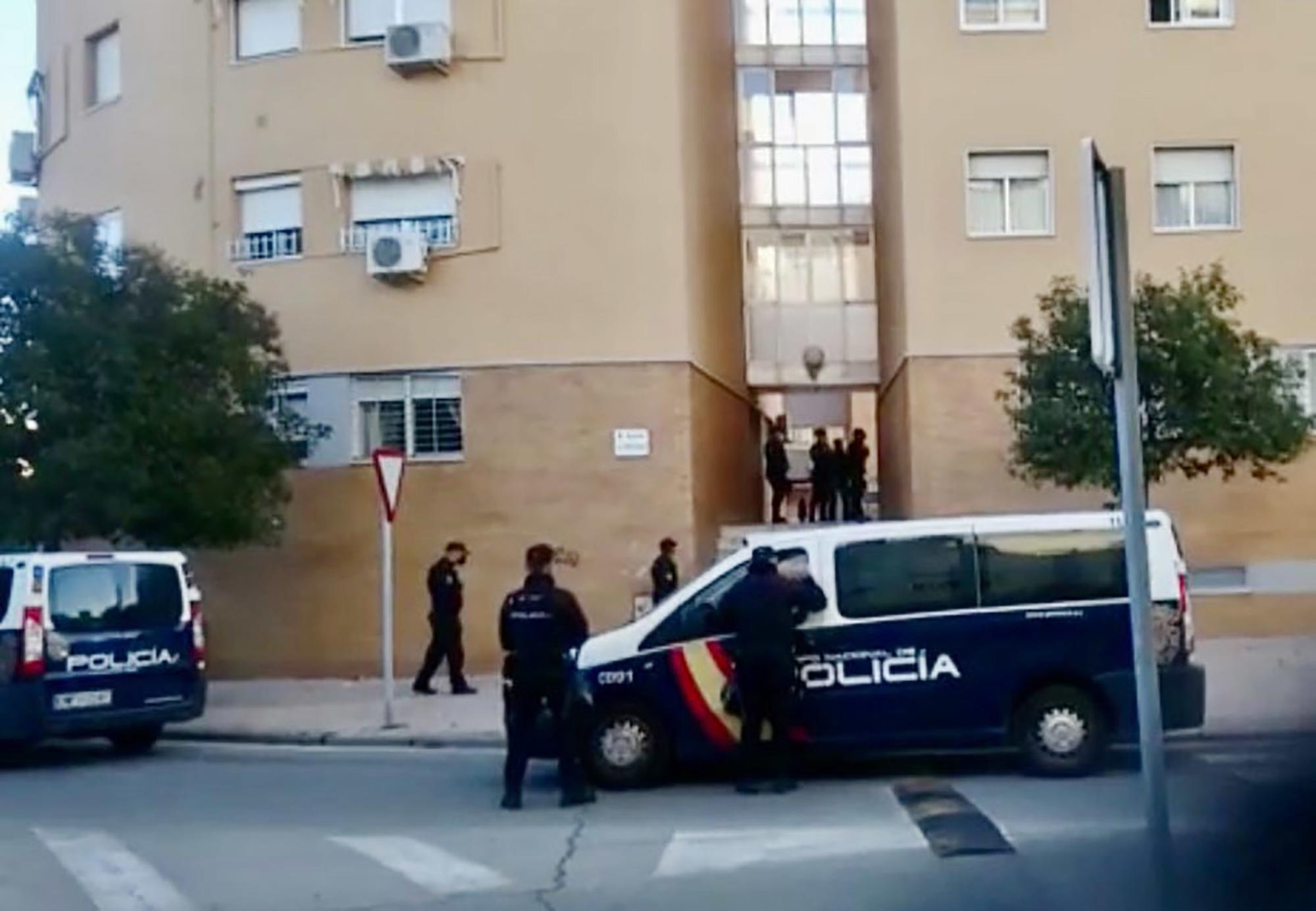 Cadiz detenciones metal