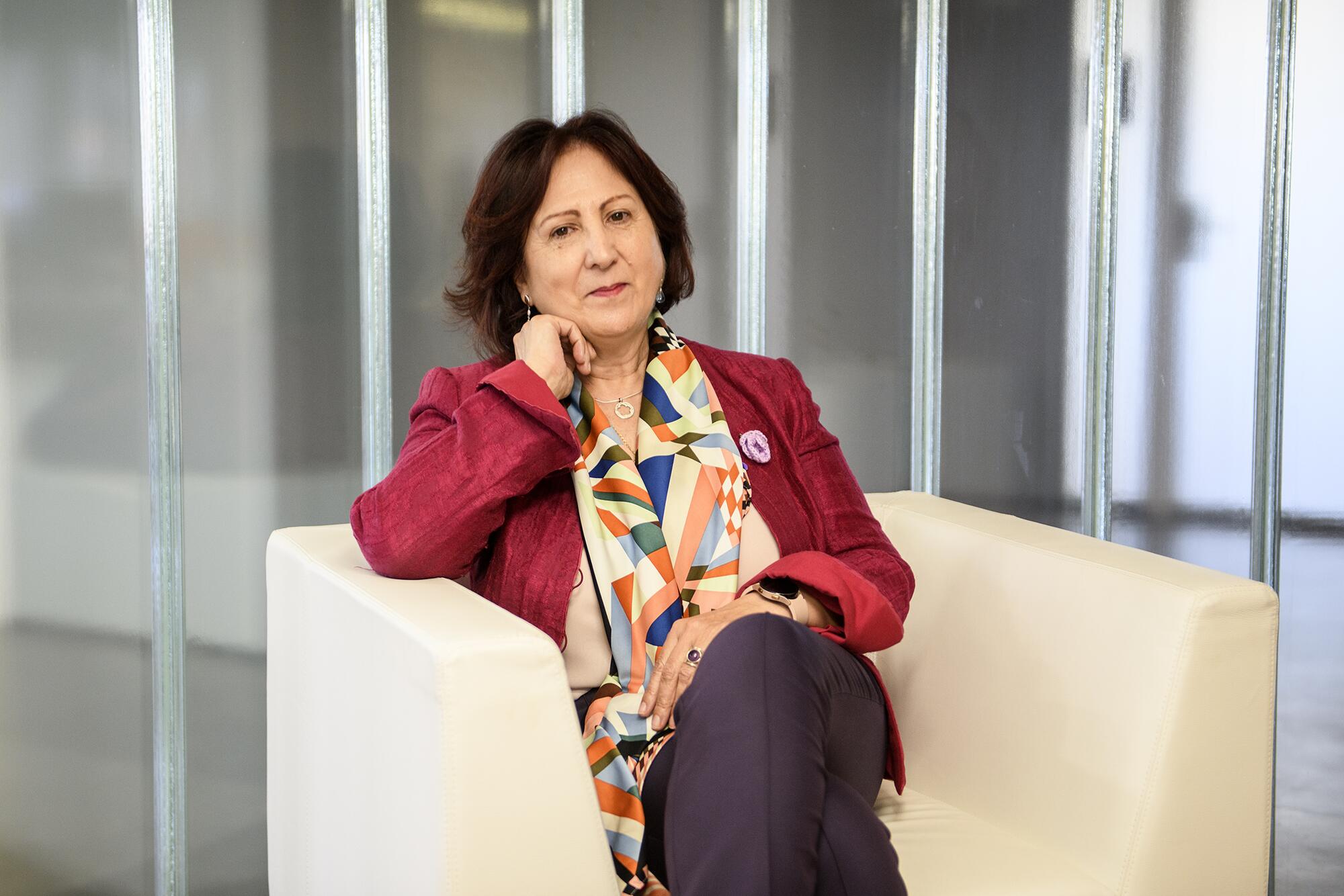 Teresa Peramato - 1