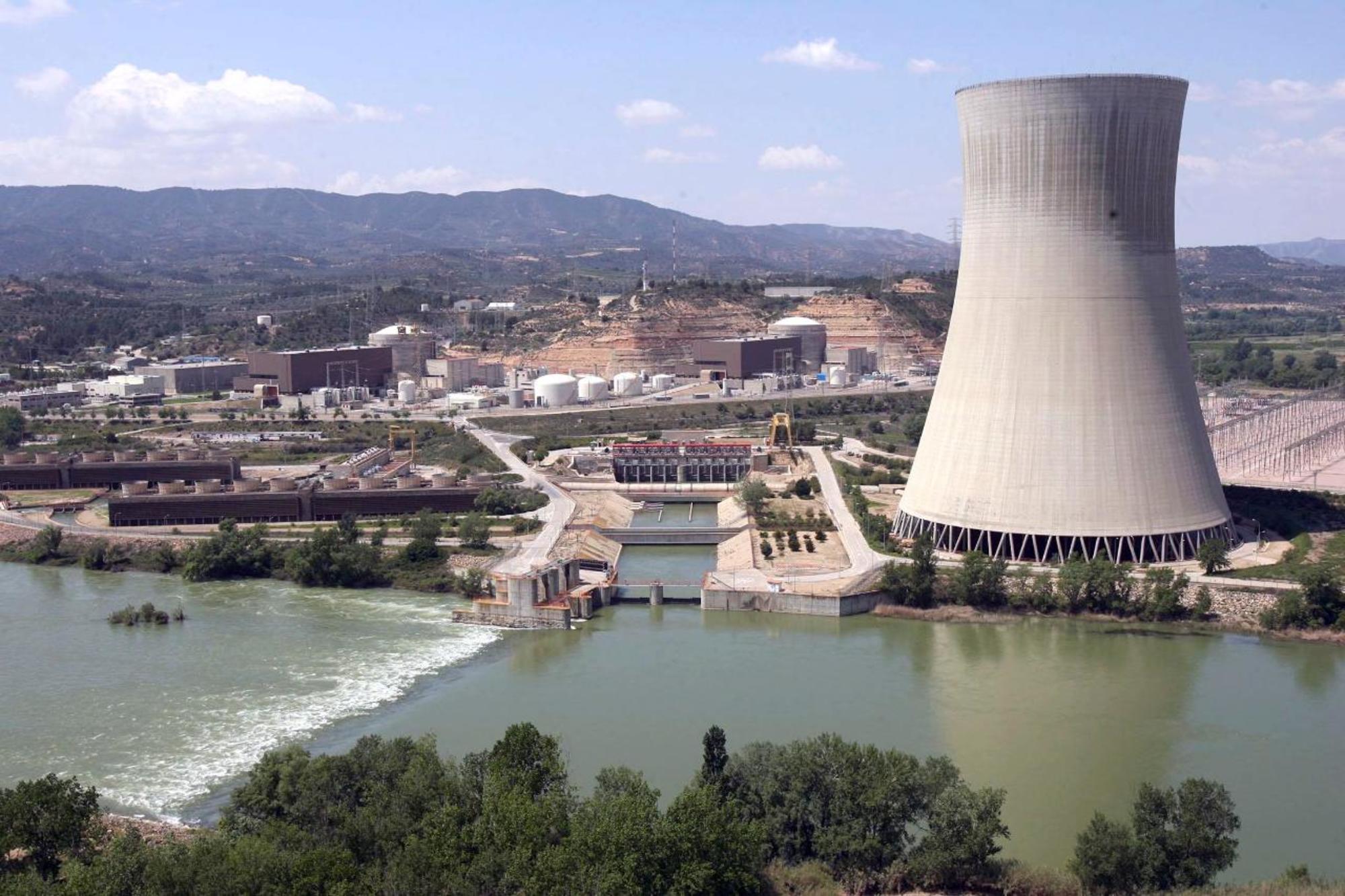 Central nuclear de Ascó I. Fuente: nuclear-energy.net