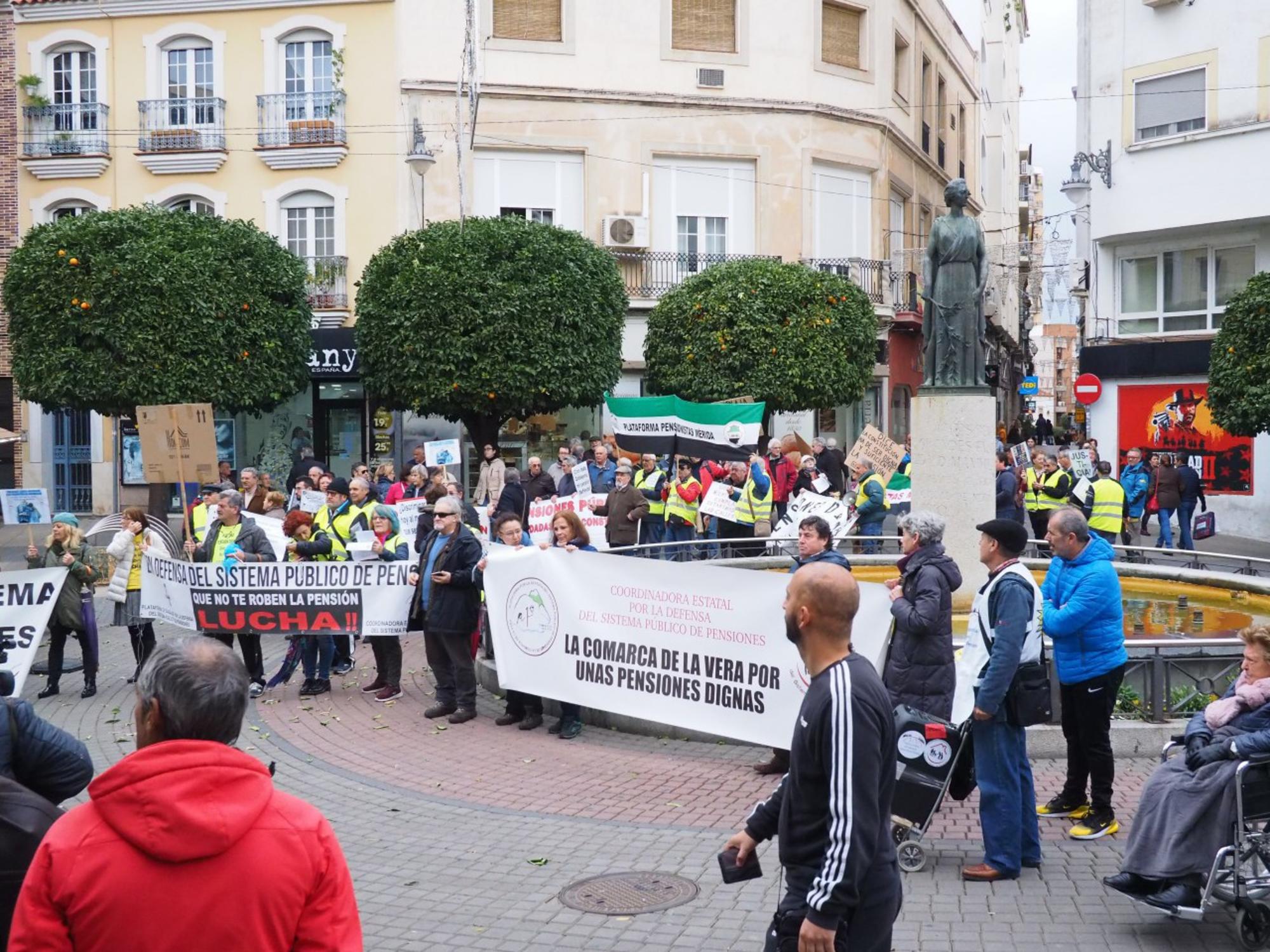 Manifestación pensionistas Extremadura. En Mérida