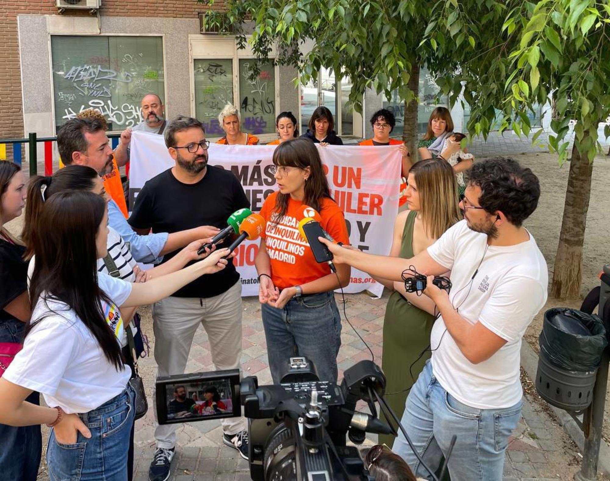 Rueda de prensa de los tres bloques en lucha afectados por las subidas abusivas del alquiler. Foto: Sindicato de Inquilinas de Madrid