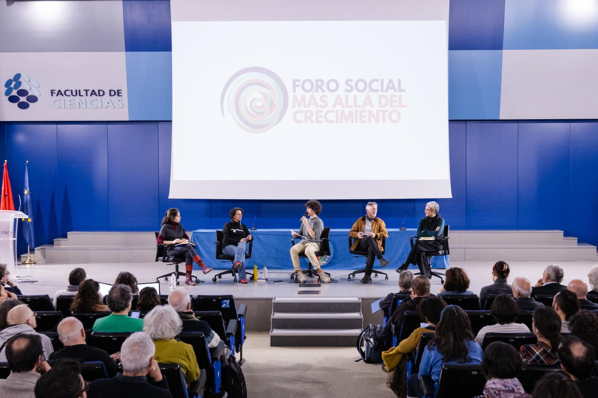 Foro Social Mas Alla del Crecimiento