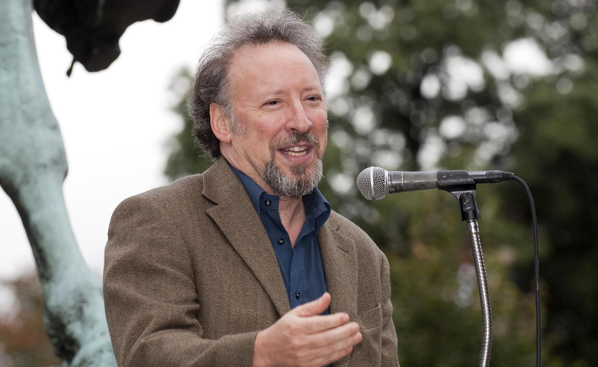Peter Kornbluh, director del proyecto de documentación sobre Chile del Archivo de Seguridad Nacional de la Universidad George Washington.