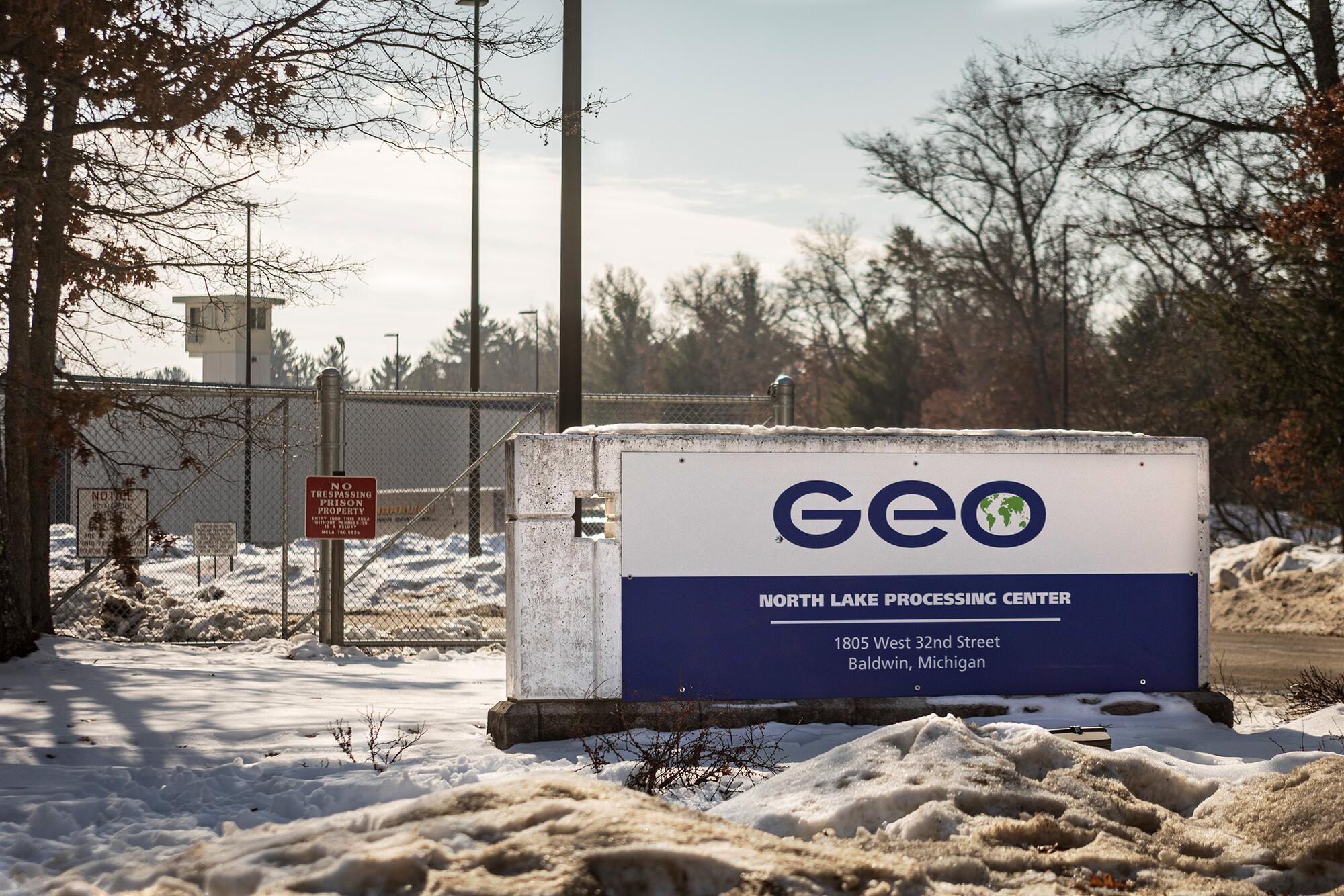 Protestas contra los abusos en el centro de detención para migrantes de North Lake (Michigan). - 7