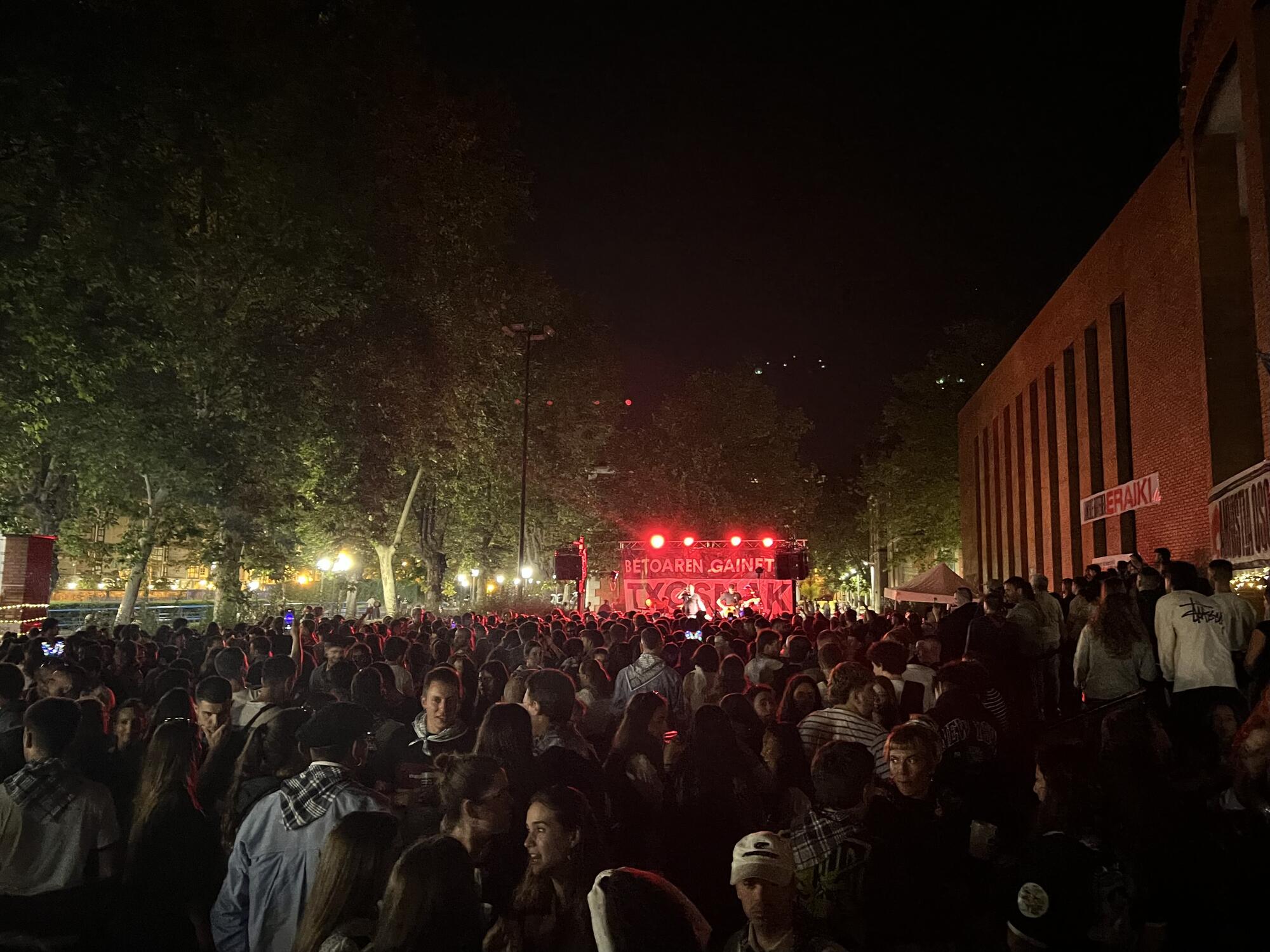 Fotos Gasteizko Jaiak beto politikoa 2025 - 5