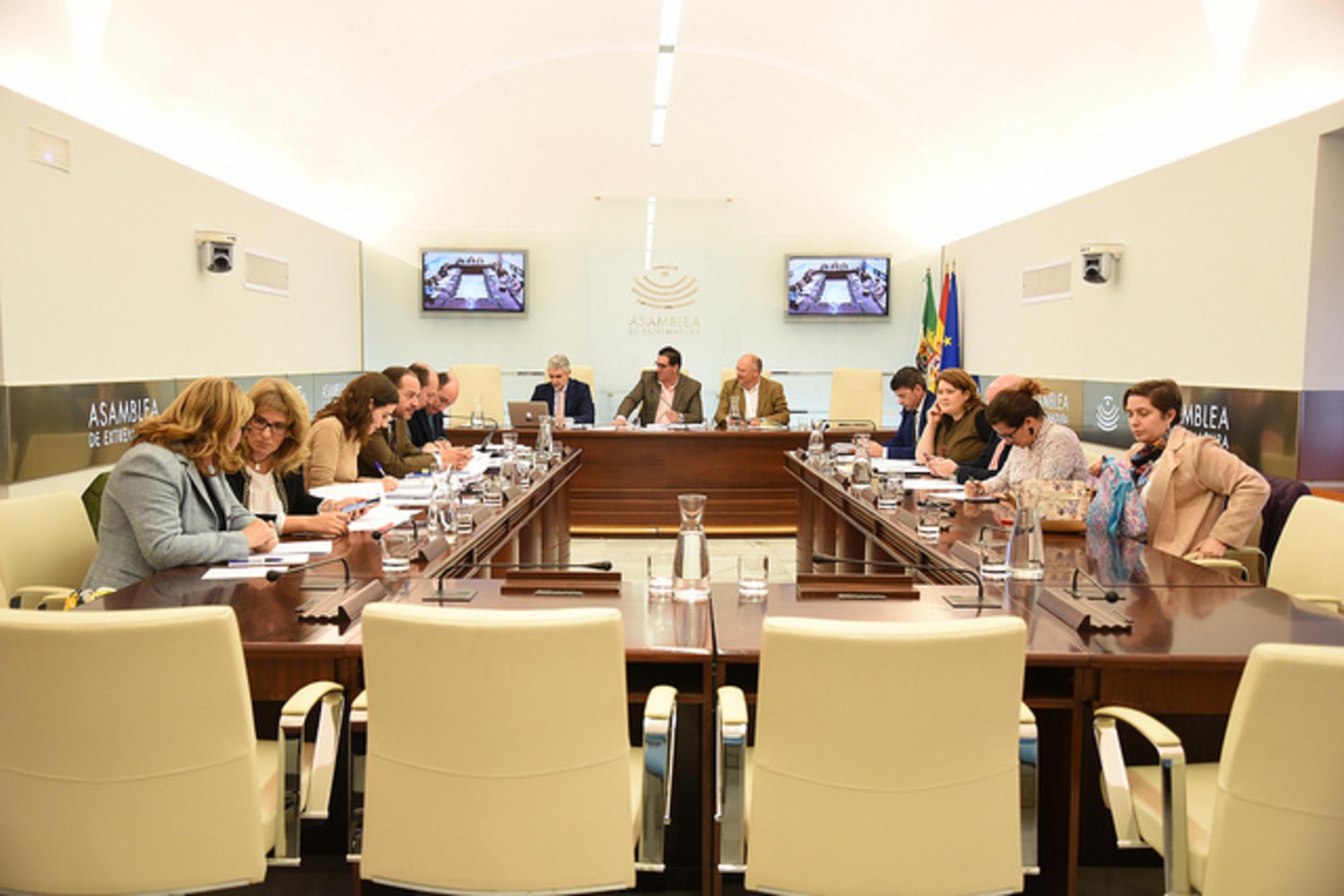 Comisión Investigación Junta de Extremdura