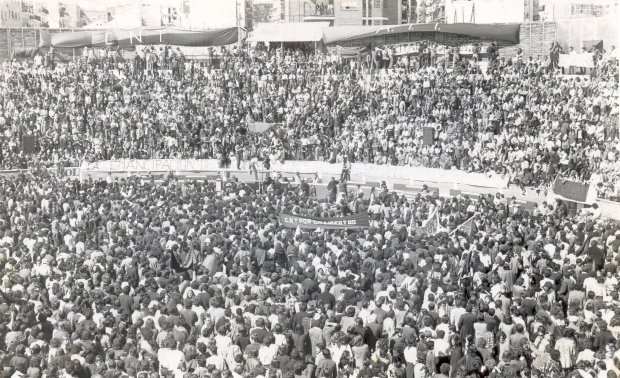 Mitin de CNT en San Sebastián de los Reyes en 1977