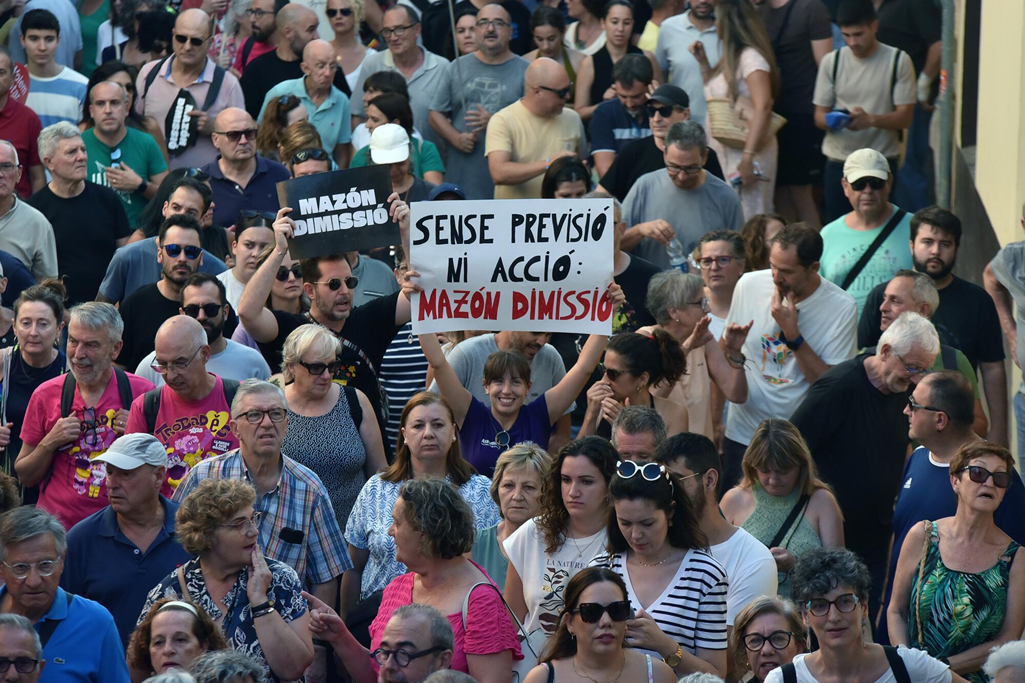 Novena manifestación “Mazón dimissió” - 13