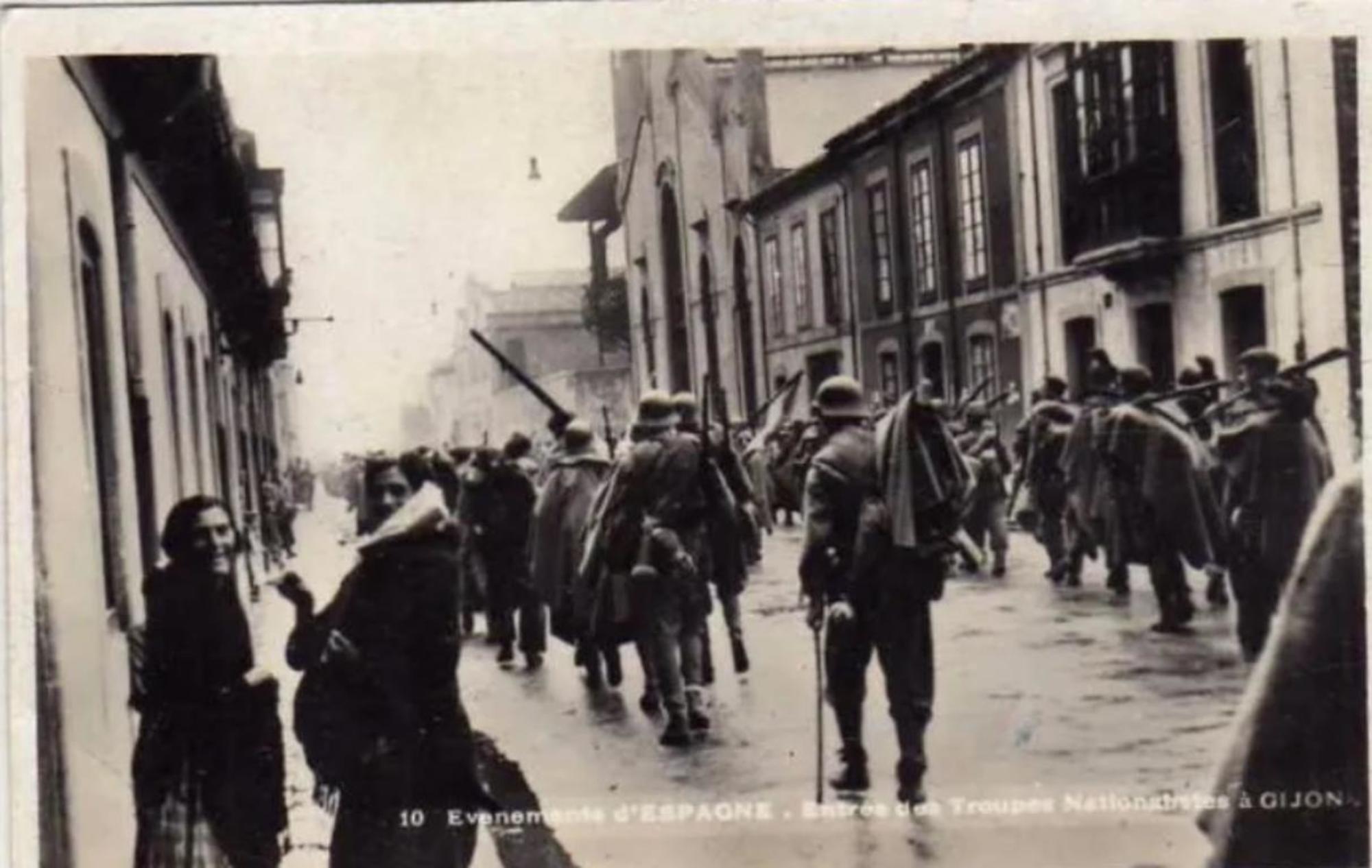 Entrada de las tropas sublevadas en Gijón