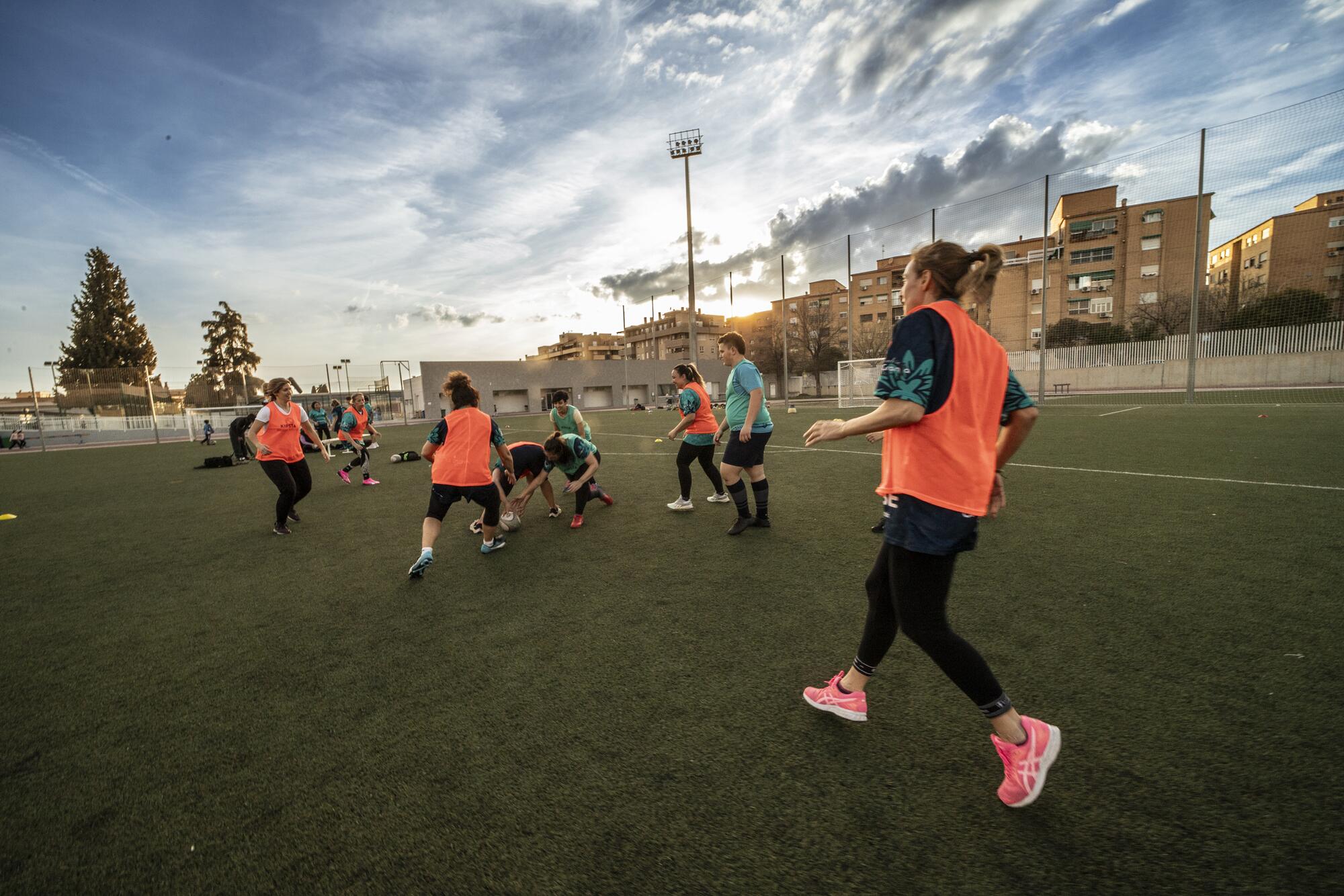 Las Milnoh Granada, un club de rugby femenino +35 creado y gestionado por mujeres - 1