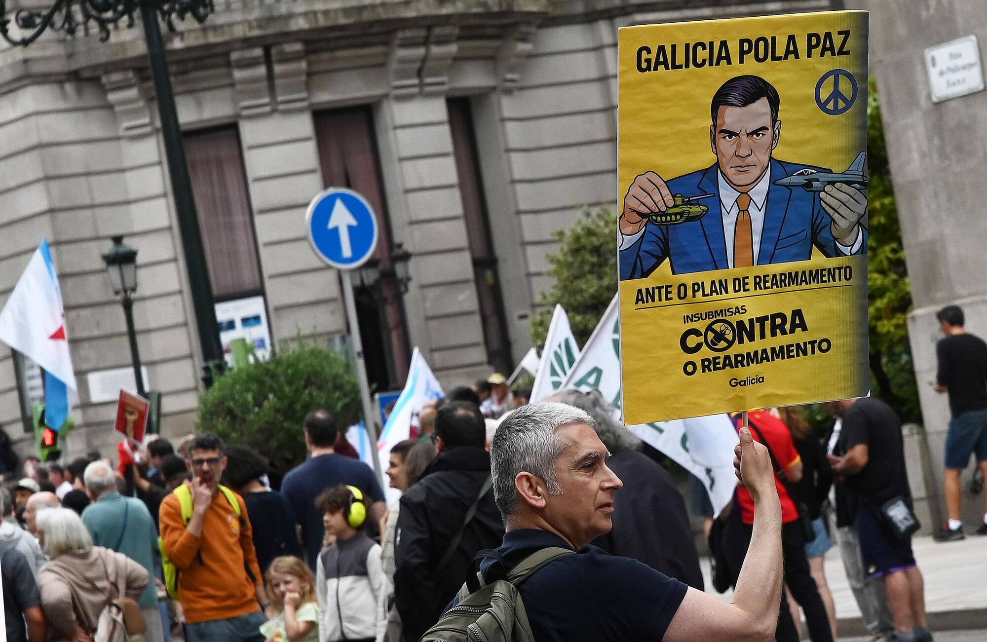Manifestación Fuerzas Armadas - Vigo 30/05/2026 - 14