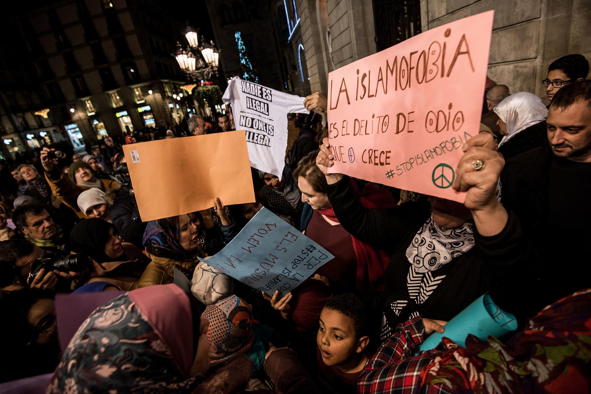 Concentracion Islamofobia Barcelona