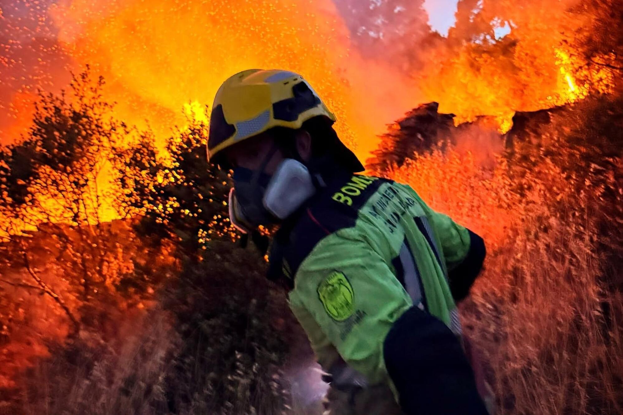 Bombero incendio La Mierla Guadalajara
